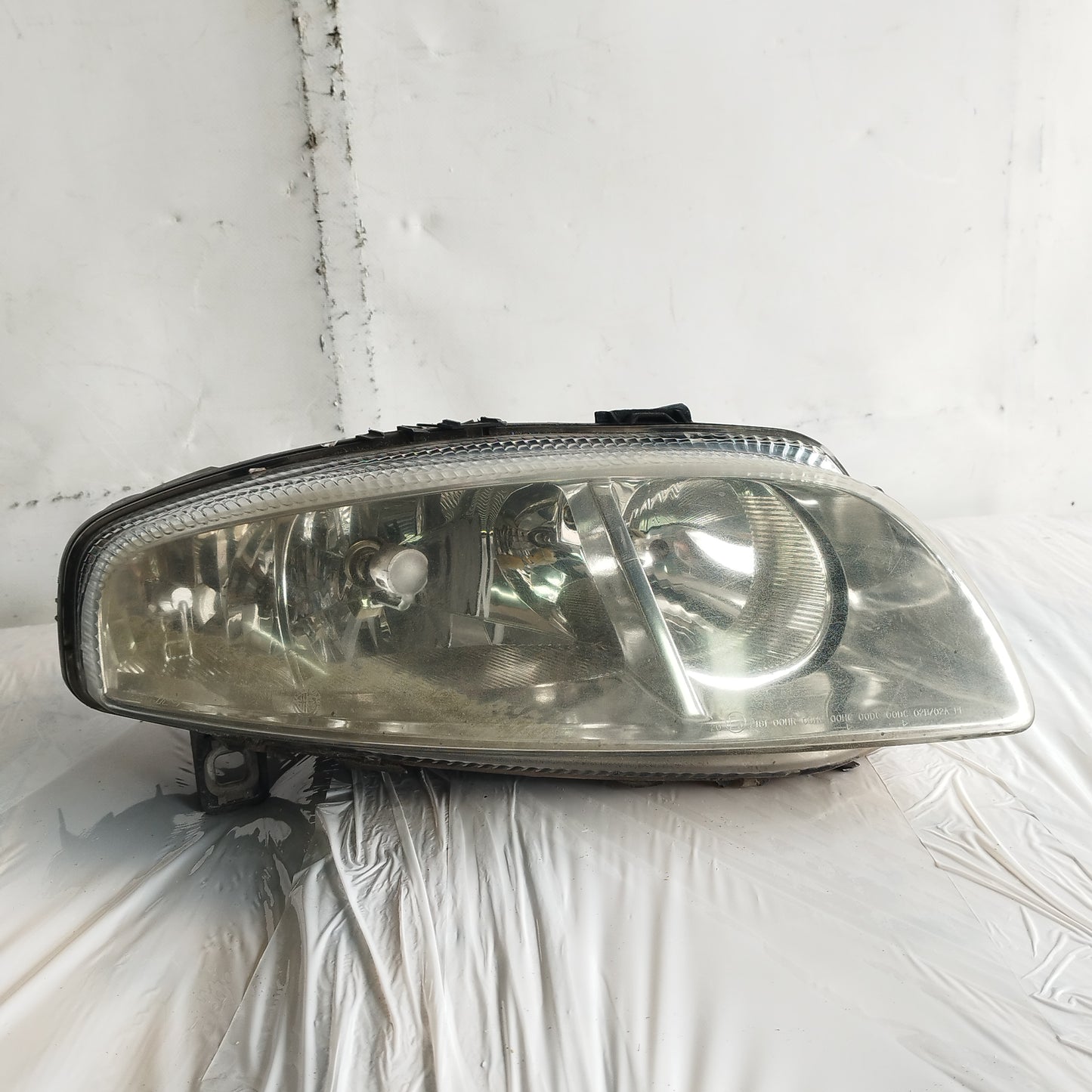 Fanale anteriore dx Alfa Romeo GT 2003-2010 ecoAC14755