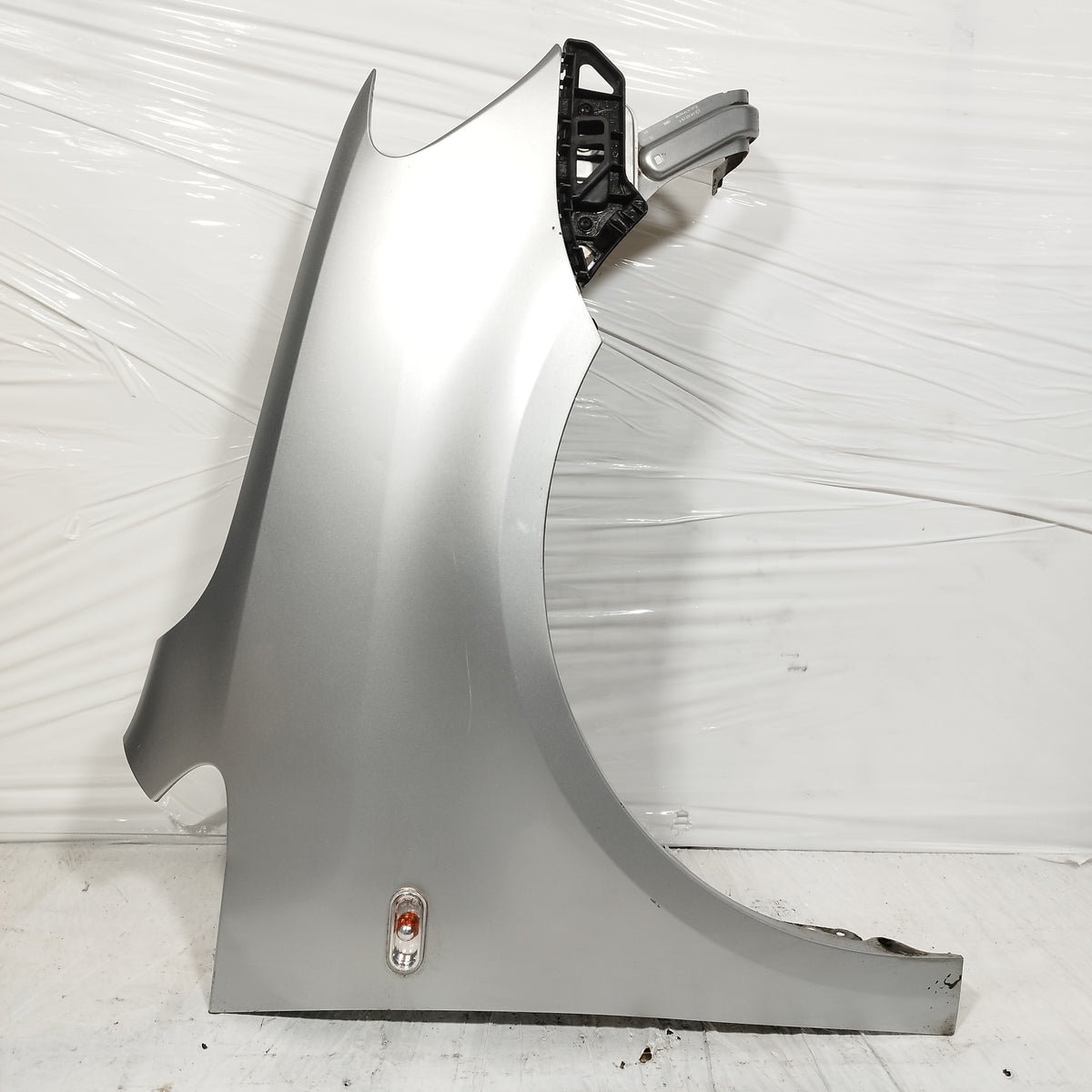 Parafango anteriore dx grigio Volkswagen Caddy III 2010-2015 Restyling ecoAC17442