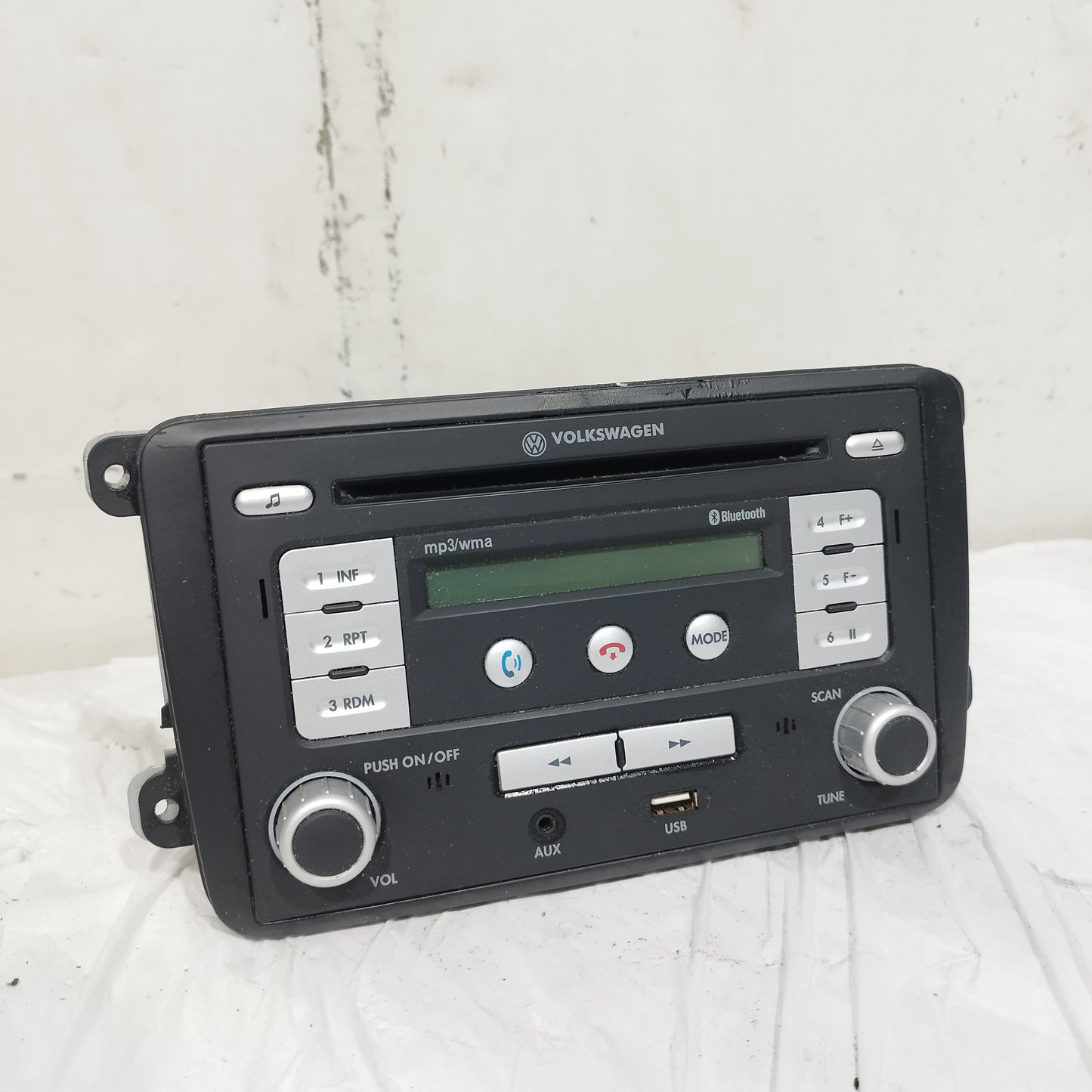 Autoradio Volkswagen Polo V (6R) 2009-2014 cod: 000051218B ecoAC16346