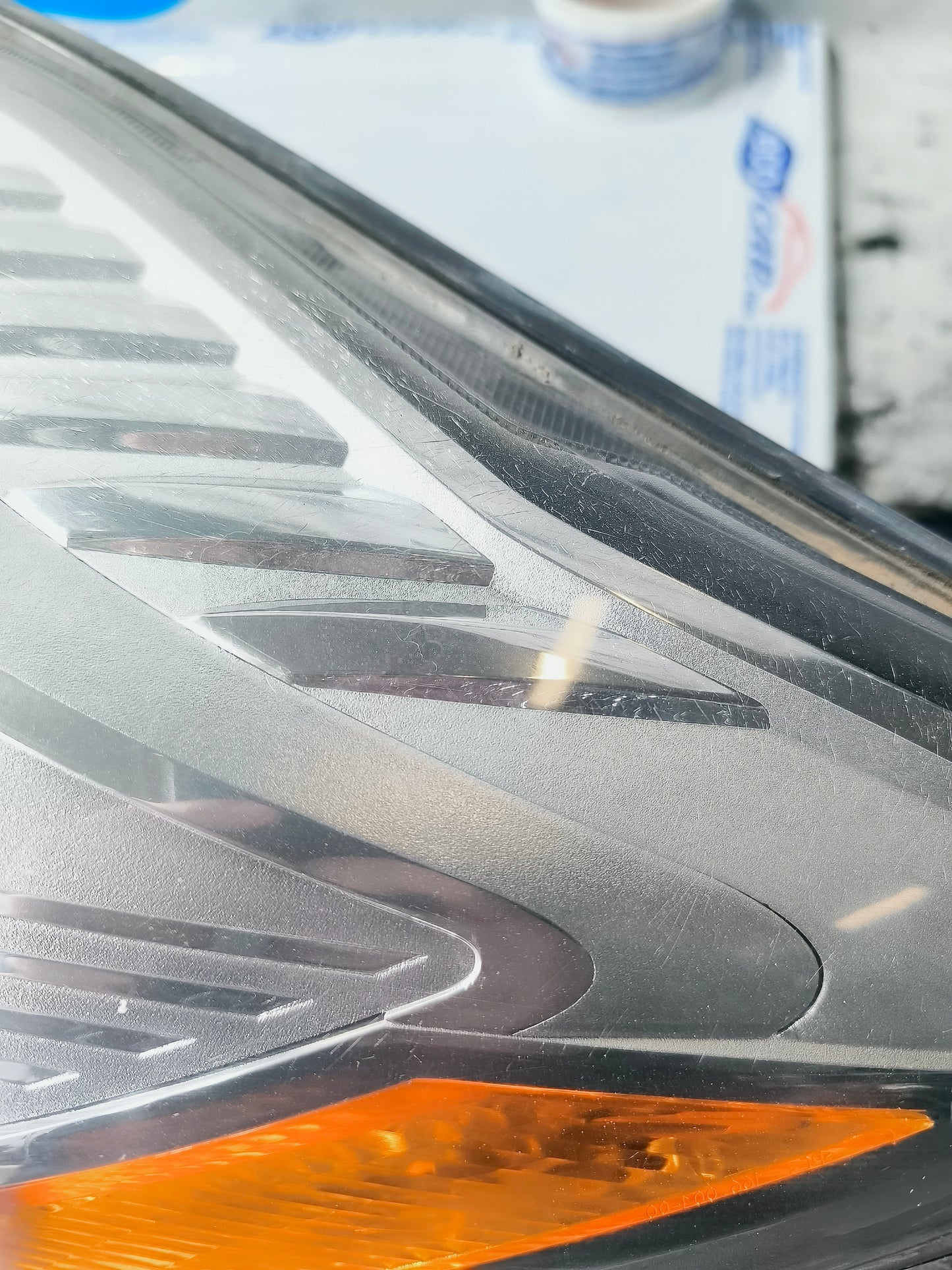 Ford Kuga 2010 ecoAG6292 left front light