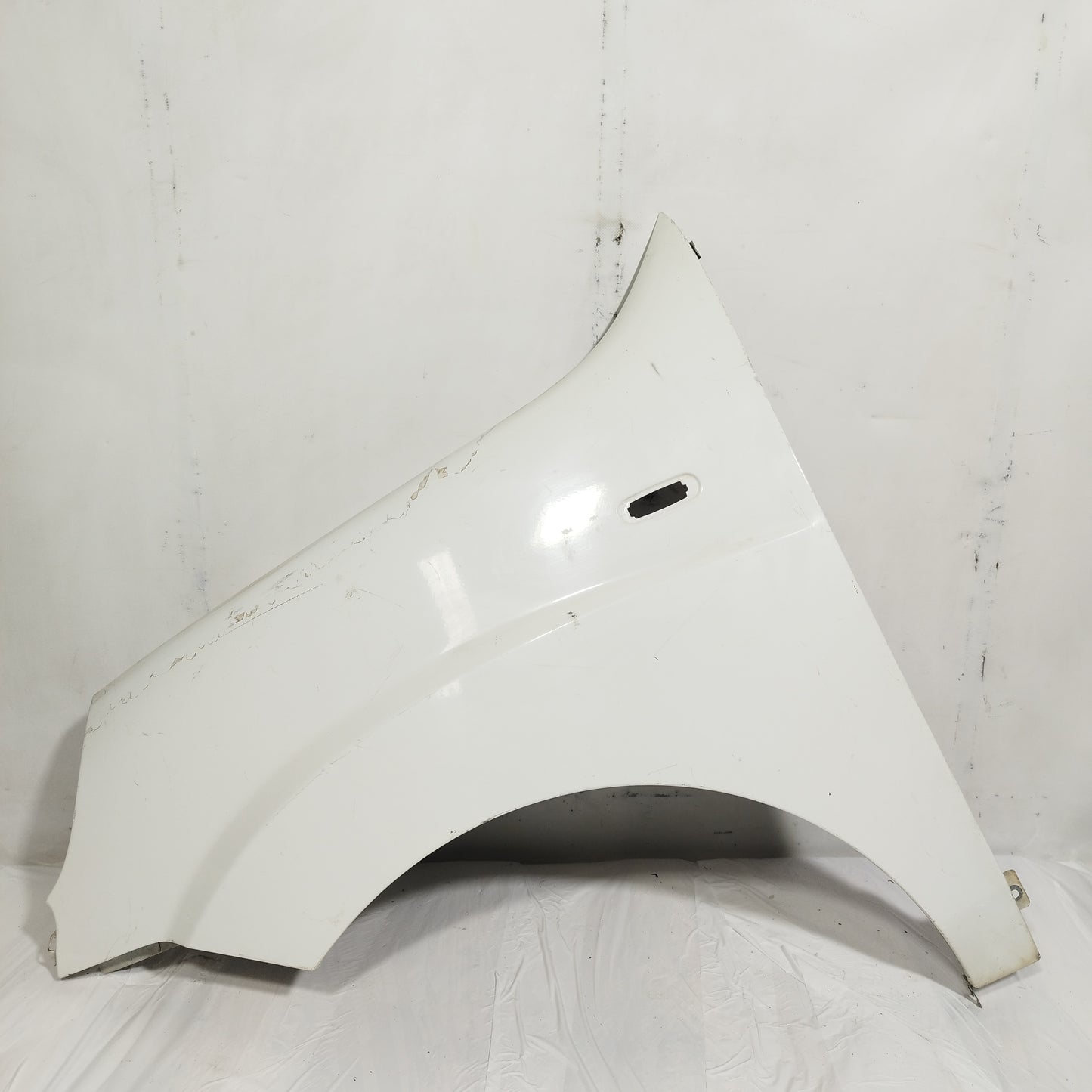 Parafango anteriore sx bianco Fiat Doblo 2006 ecoAC15074