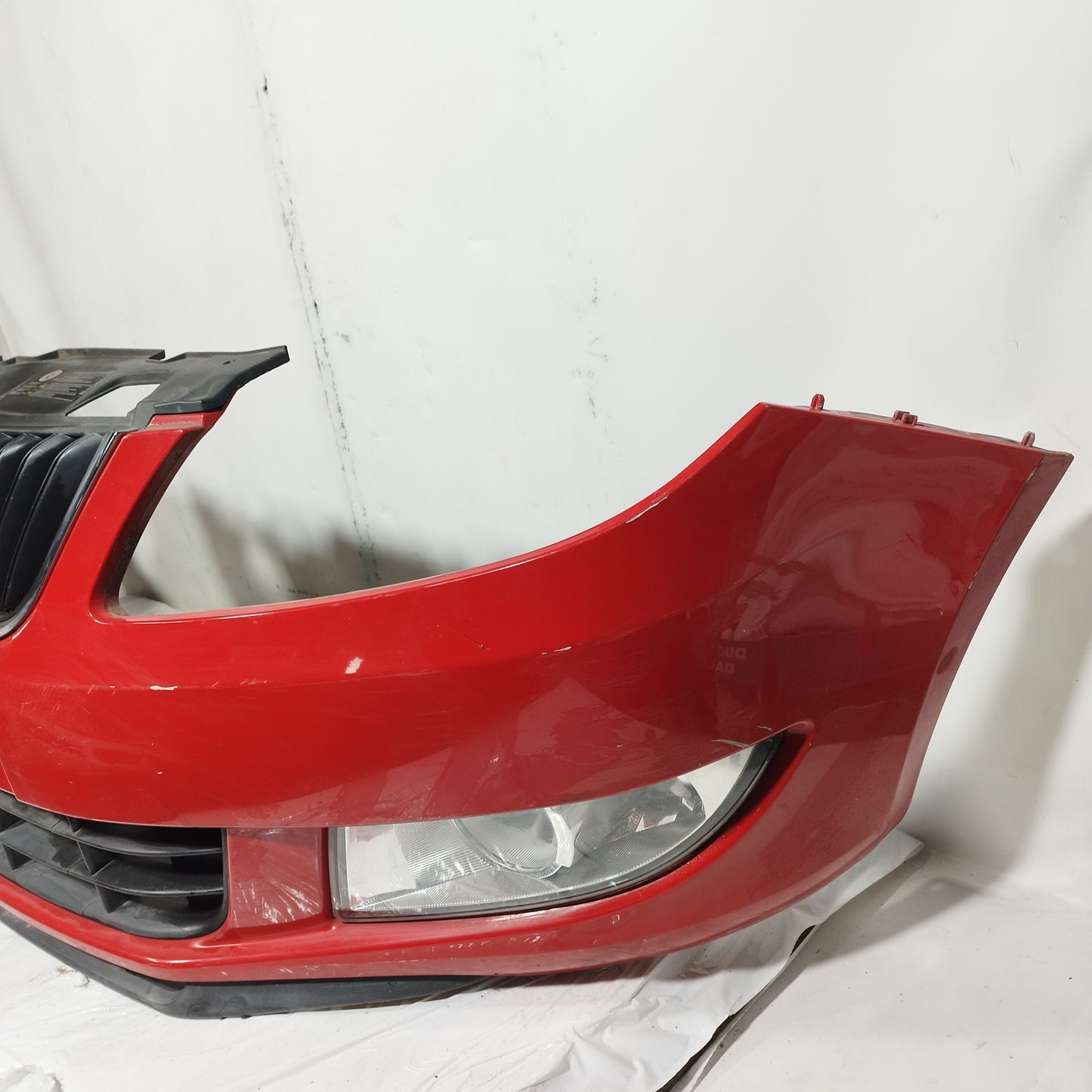 Paraurti anteriore rosso Skoda Fabia 2008 ecoAC15033