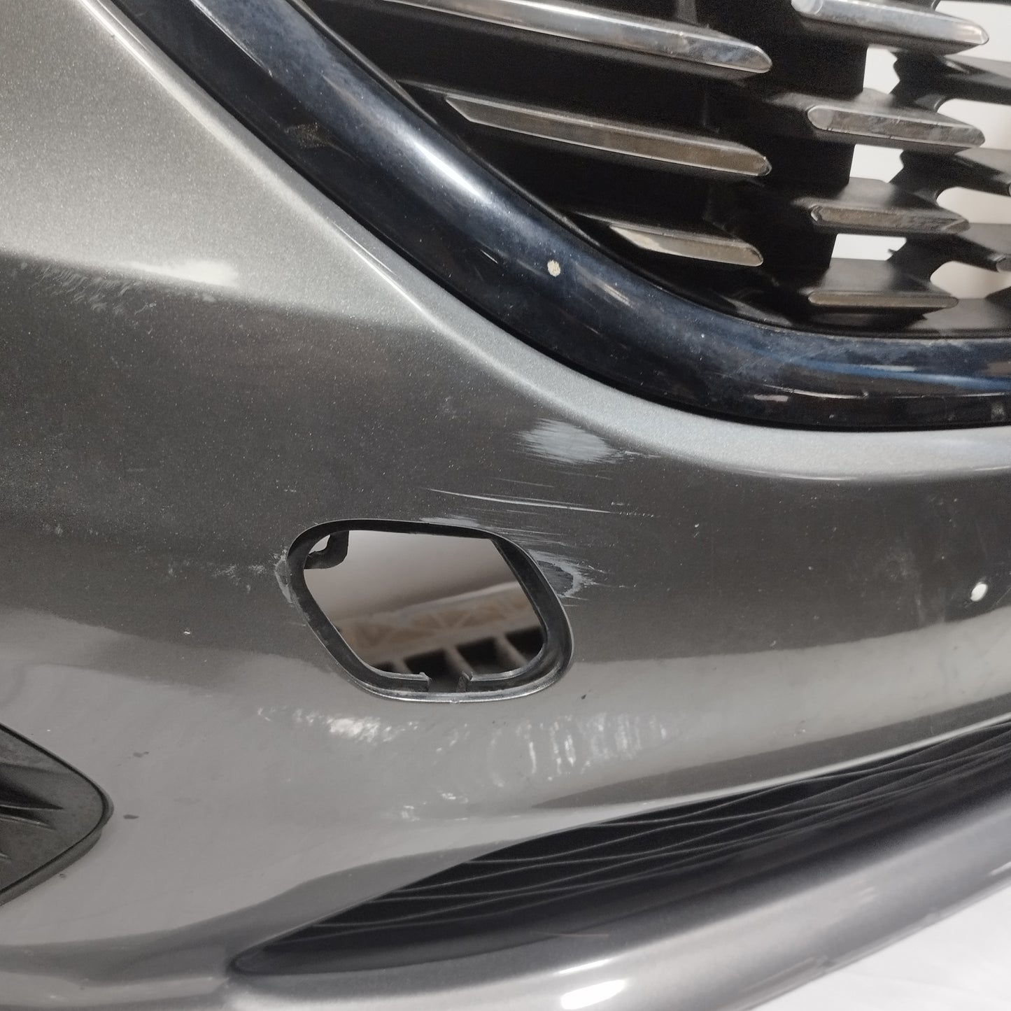 Paraurti anteriore grigio scuro Fiat Tipo 2017 ecoAC13320