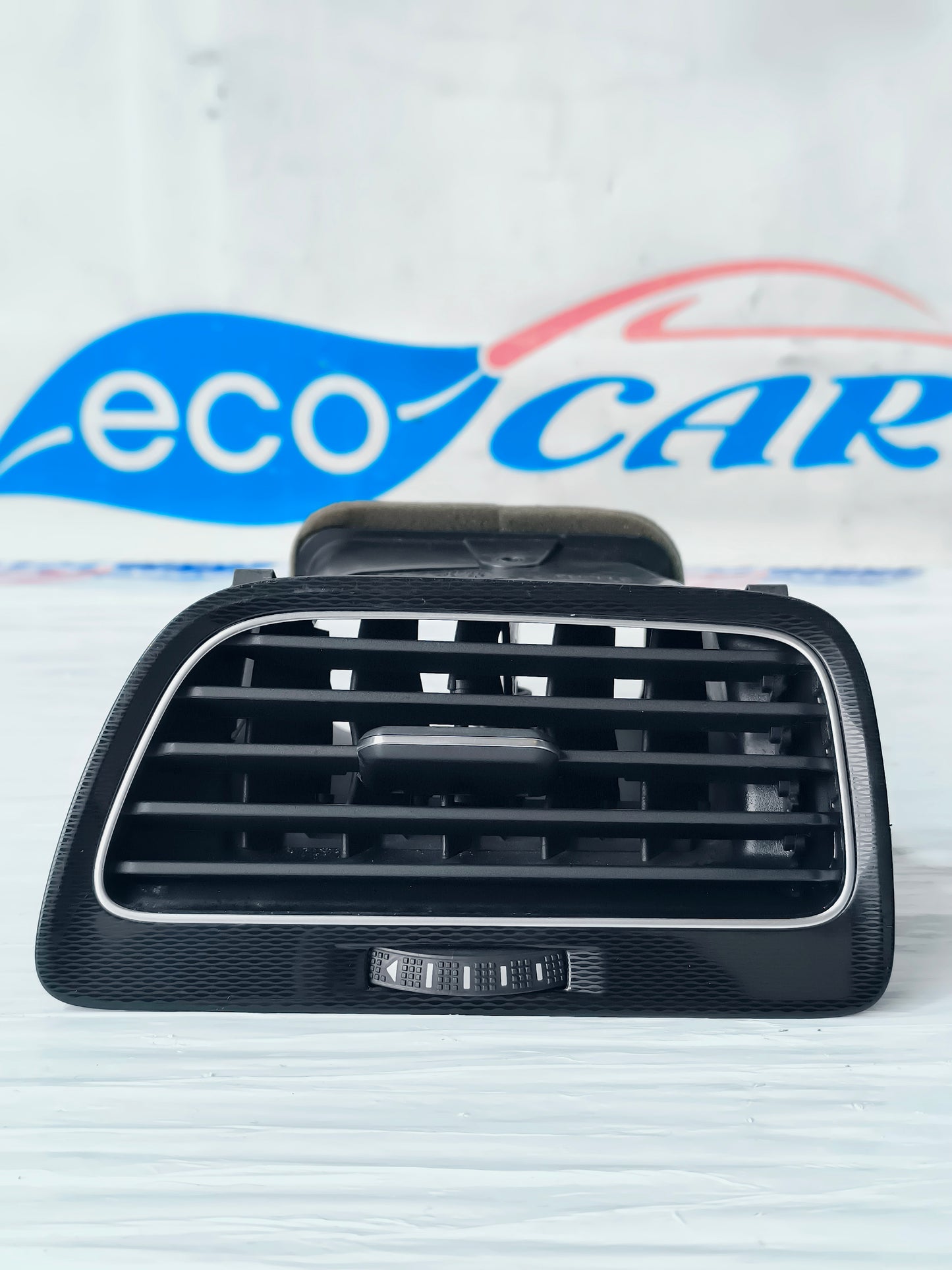 Bocchetta aria cruscotto lato passeggero Volkswagen Golf 7 Cod. 5G1819710 ecoAG6230