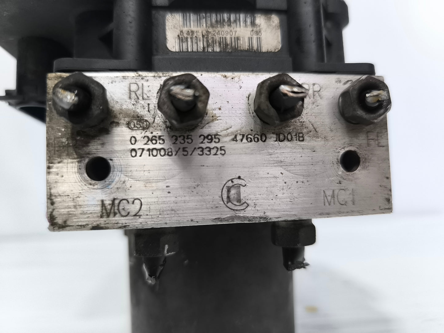 ABS Nissan Qashqai 4x4 Cod. 0265950616 ecoAG6582 split control unit cover