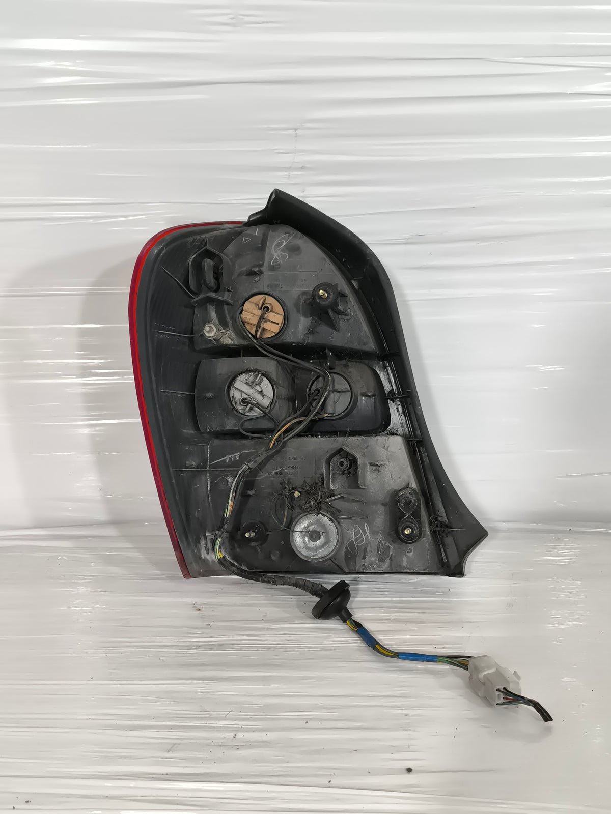 Fanale posteriore dx Mazda 323 Hatchback anno 1998-2000 5 p ecoAG9850