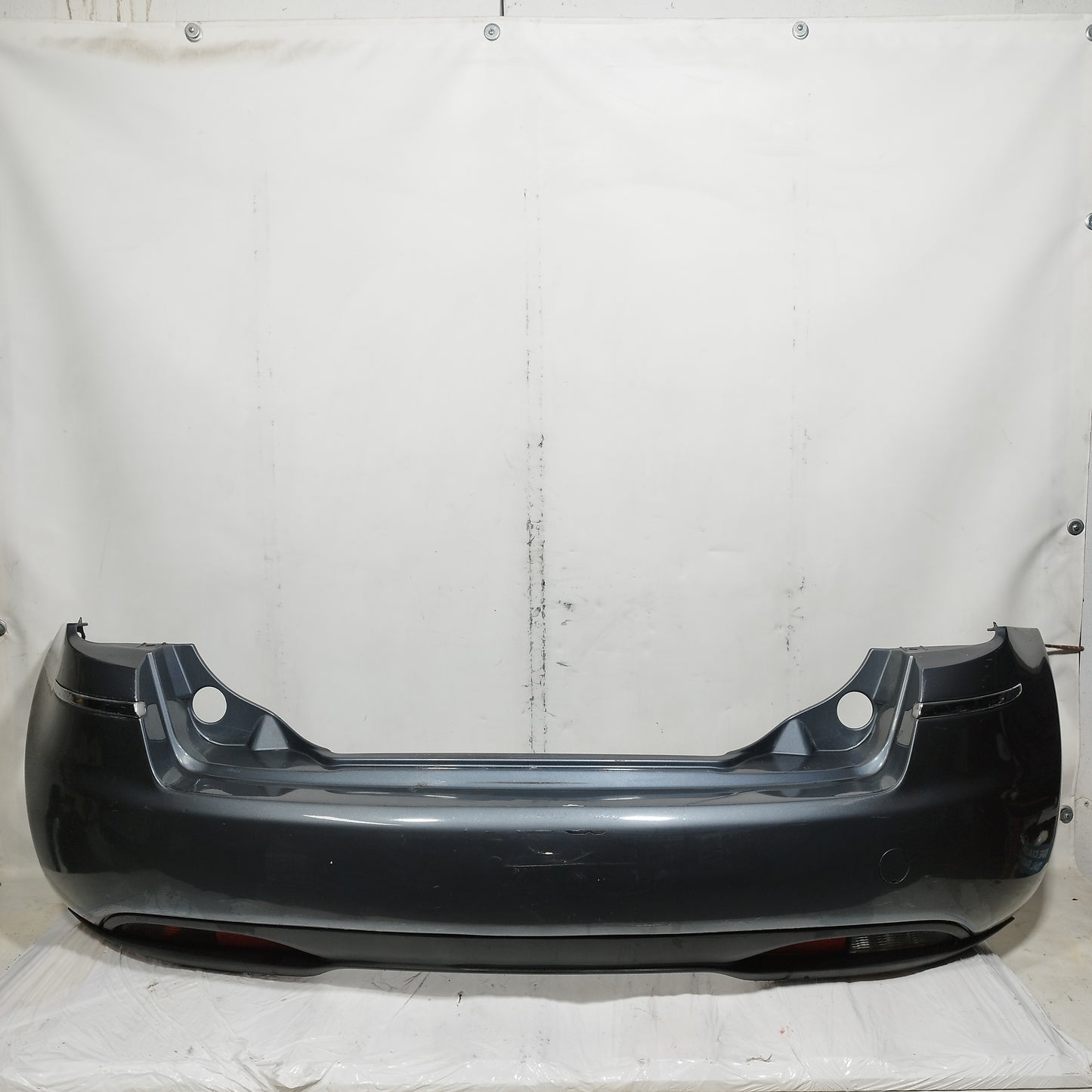 Paraurti posteriore grigio scuro Lancia Musa (350) 2007-2012 ecoAC15463