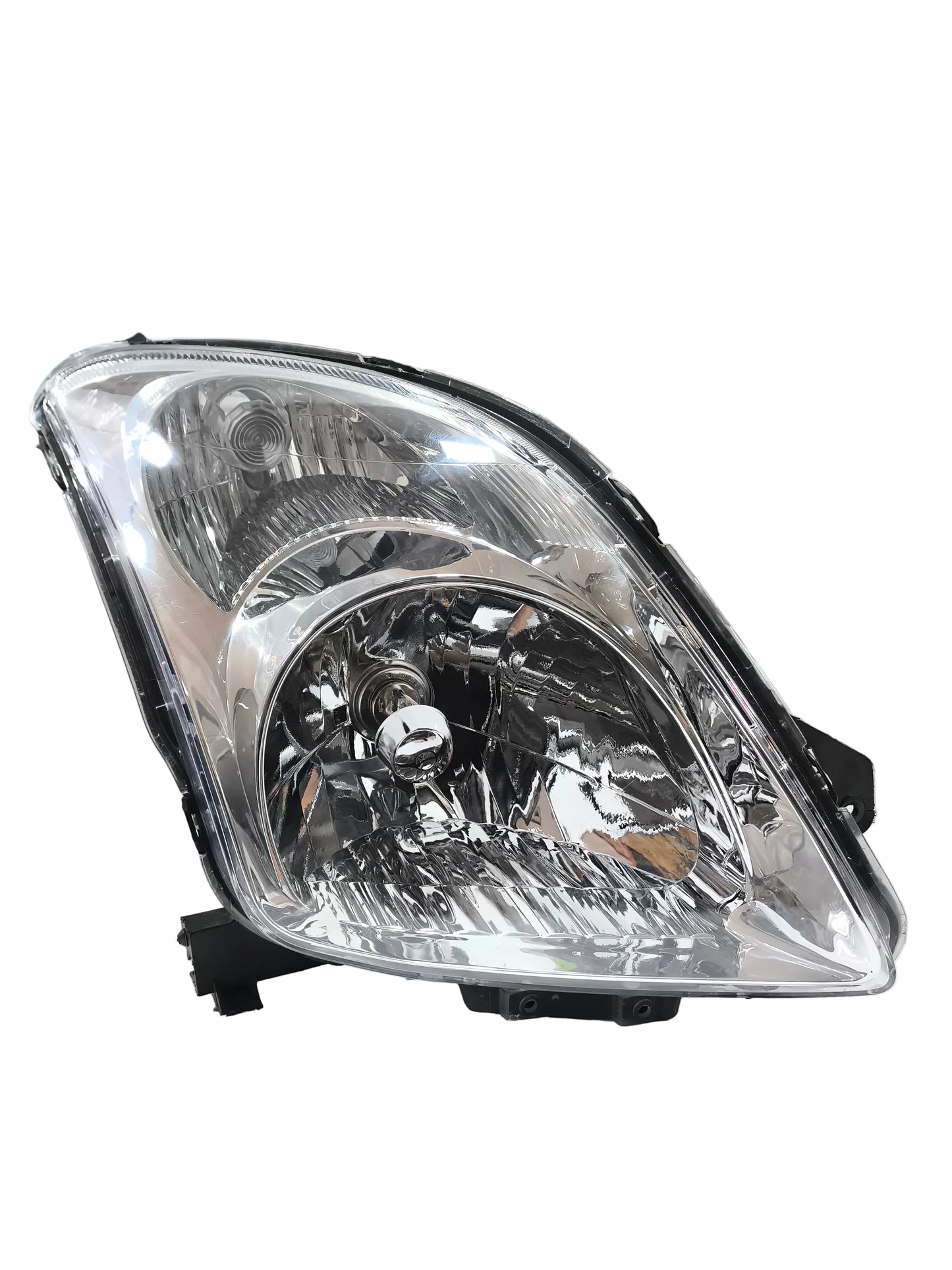 Fanale anteriore dx Suzuki Swift 2004-2010 DEPO ecoAG9647