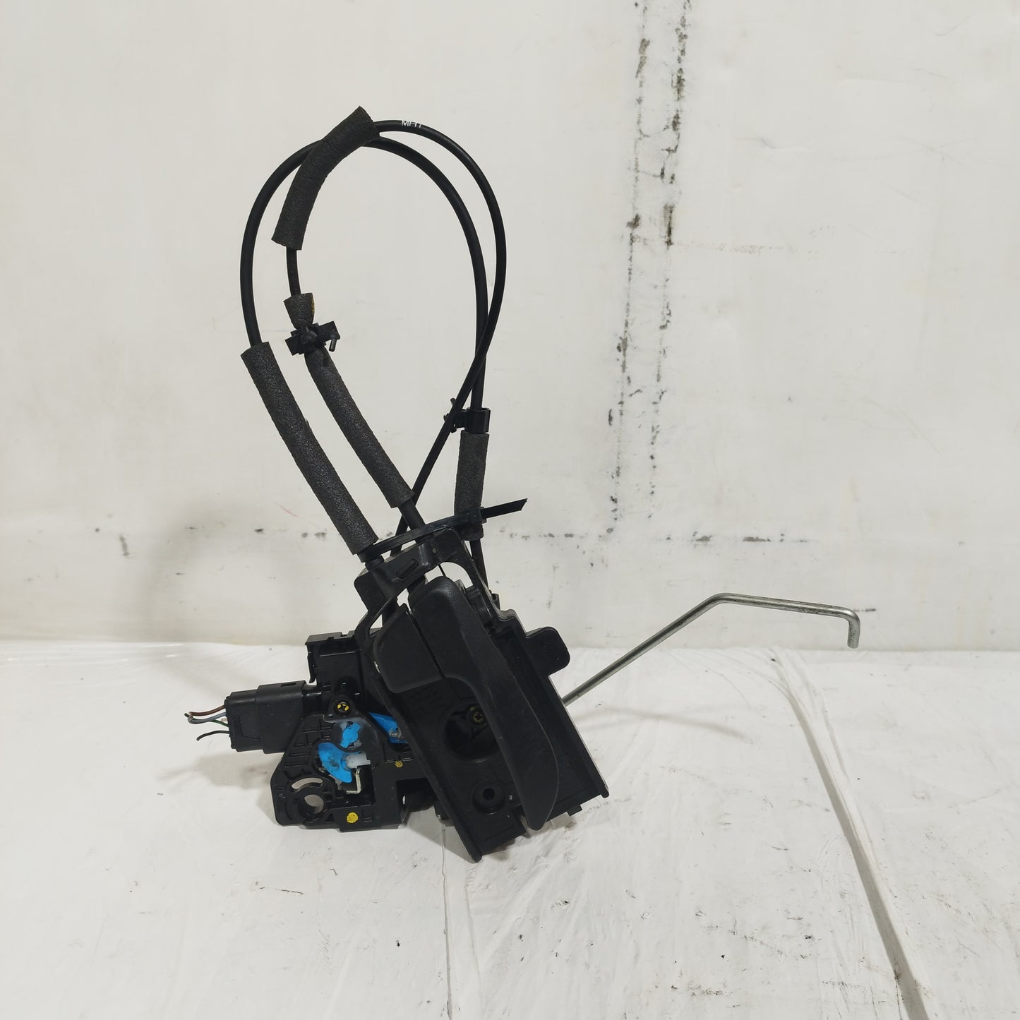 Serratura anteriore dx Hyundai I10 2015 5 pin cod: 81320-B9110 ecoAC15343