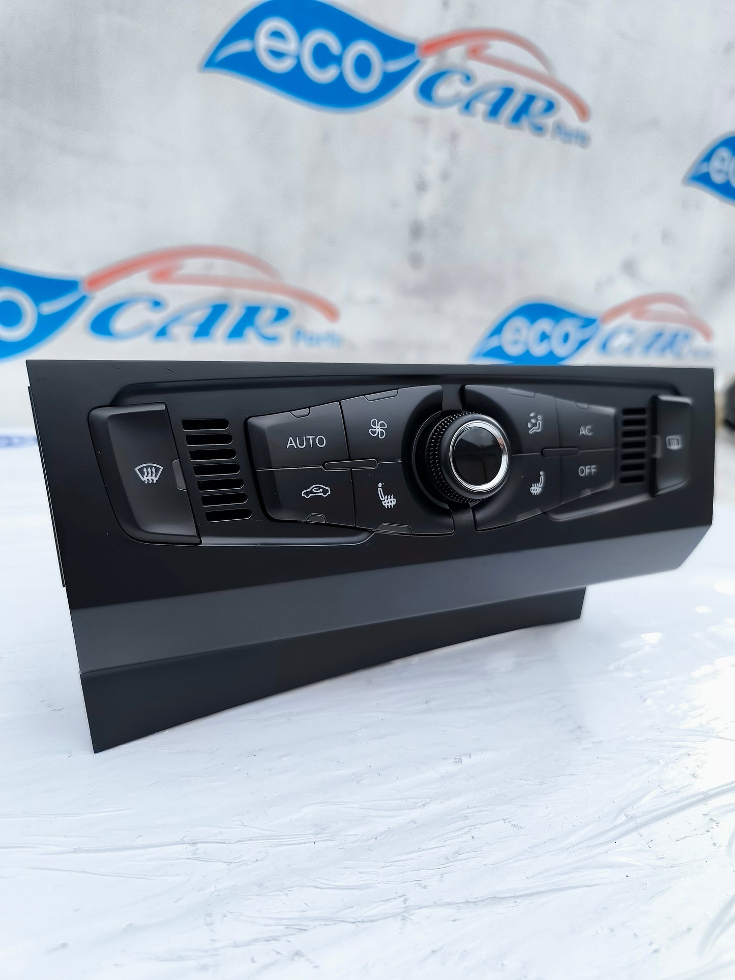 Audi A4 B8 digitales Klimabedienteil Code 8T1820043AN ecoAG5772