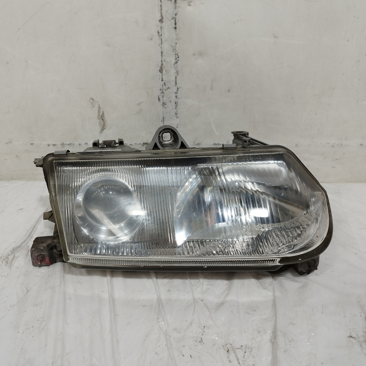 Fanale anteriore dx Alfa Romeo 145 / 146 serie 930 anno 1994-1998 ecoAC16768