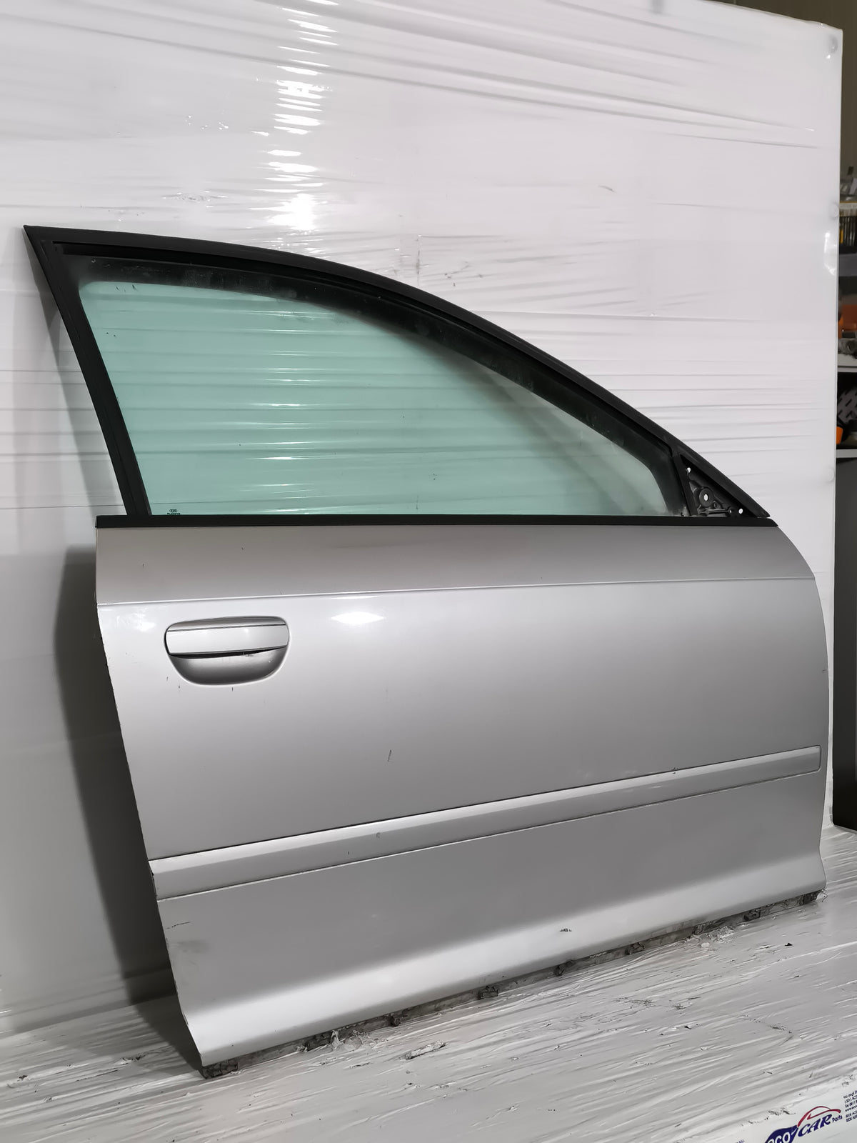 Sportello dx grigio argento Audi A3 8P 3 porte anno 2003-2012 ecoAG9839