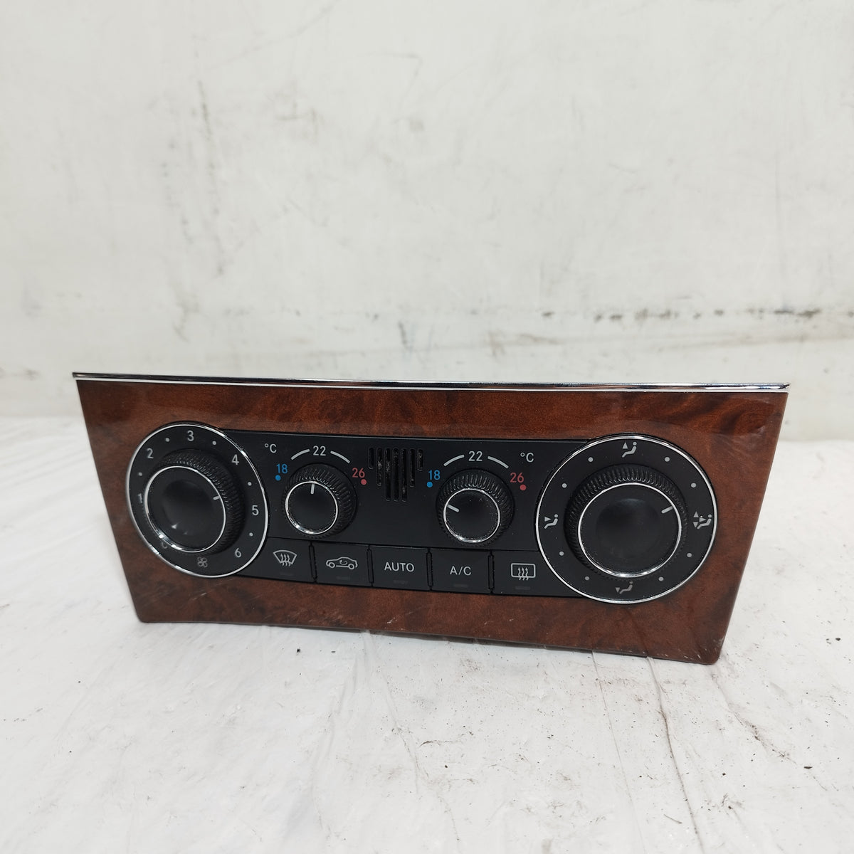 Pulsantiera aria condizionata bizona Mercedes Classe C W203 2001-2007 cod: A2038303485 ecoAC16617