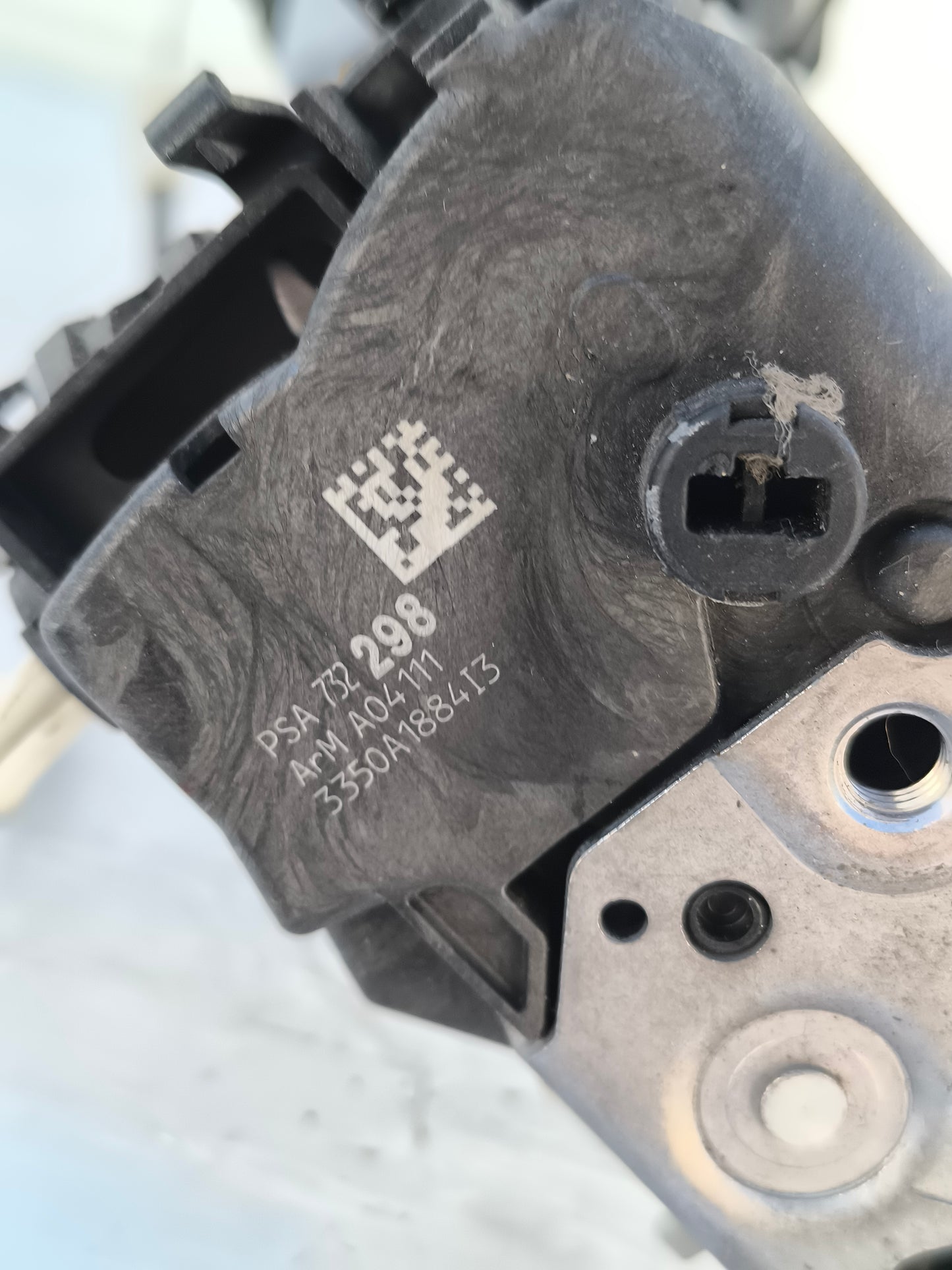 Serratura posteriore dx Peugeot 3008 anno 2013 6 PIN cod: psa732298 ecoAG7802