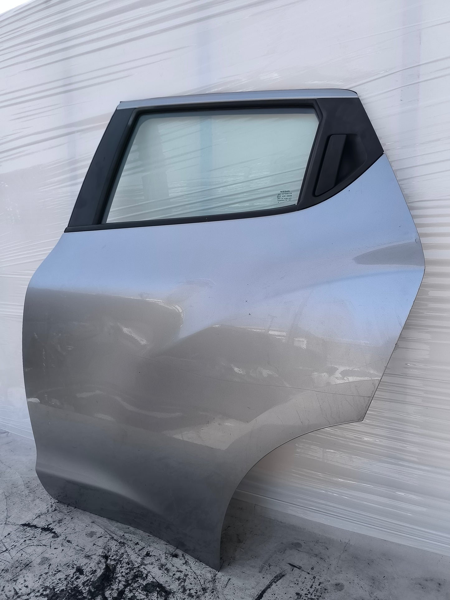Sportello posteriore sx grigio Nissan Juke (F15) anno 2010-2019 ecoAG8603