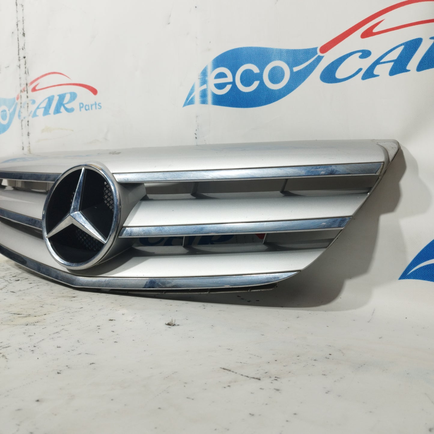 Mascherina centrale anteriore Mercedes Classe B W245 2007 ecoAC8925