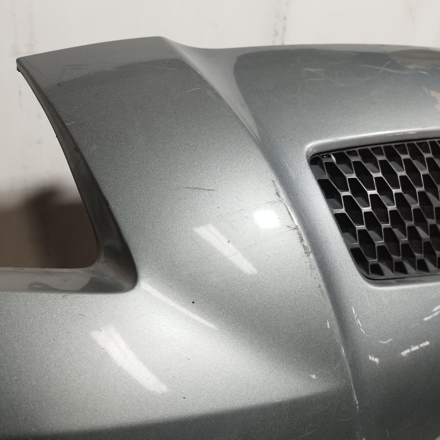Paraurti anteriore grigio Toyota Yaris II (XP90) 2006-2008 ecoAC15190