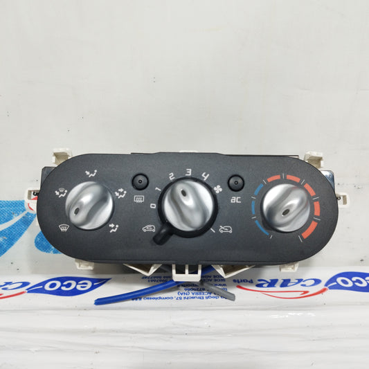 Pulsantiera aria condizionata Renault Twingo 2012 ecoAC10593