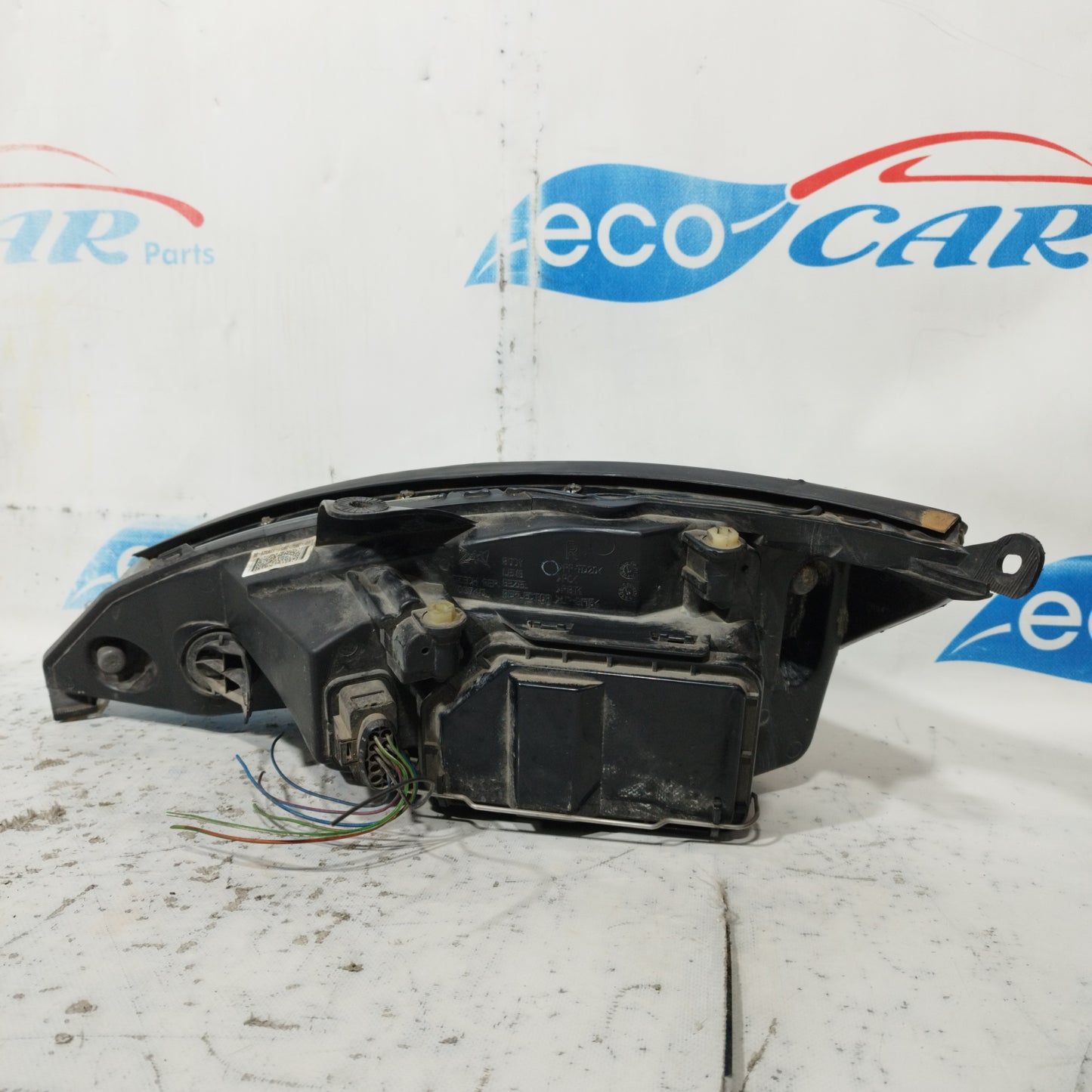 Fanale anteriore dx Ford Focus 2004 ecoAC10418