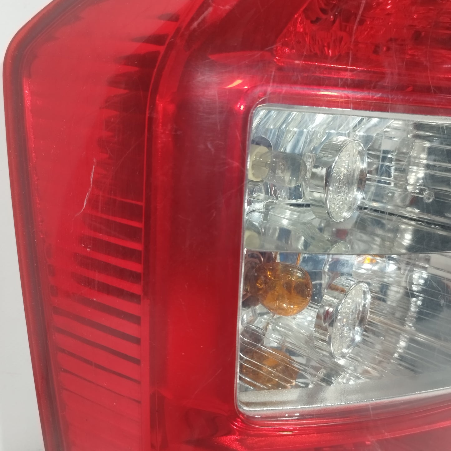 Linkes Rücklicht Kia Carens 2008 DEPO ecoAC13168