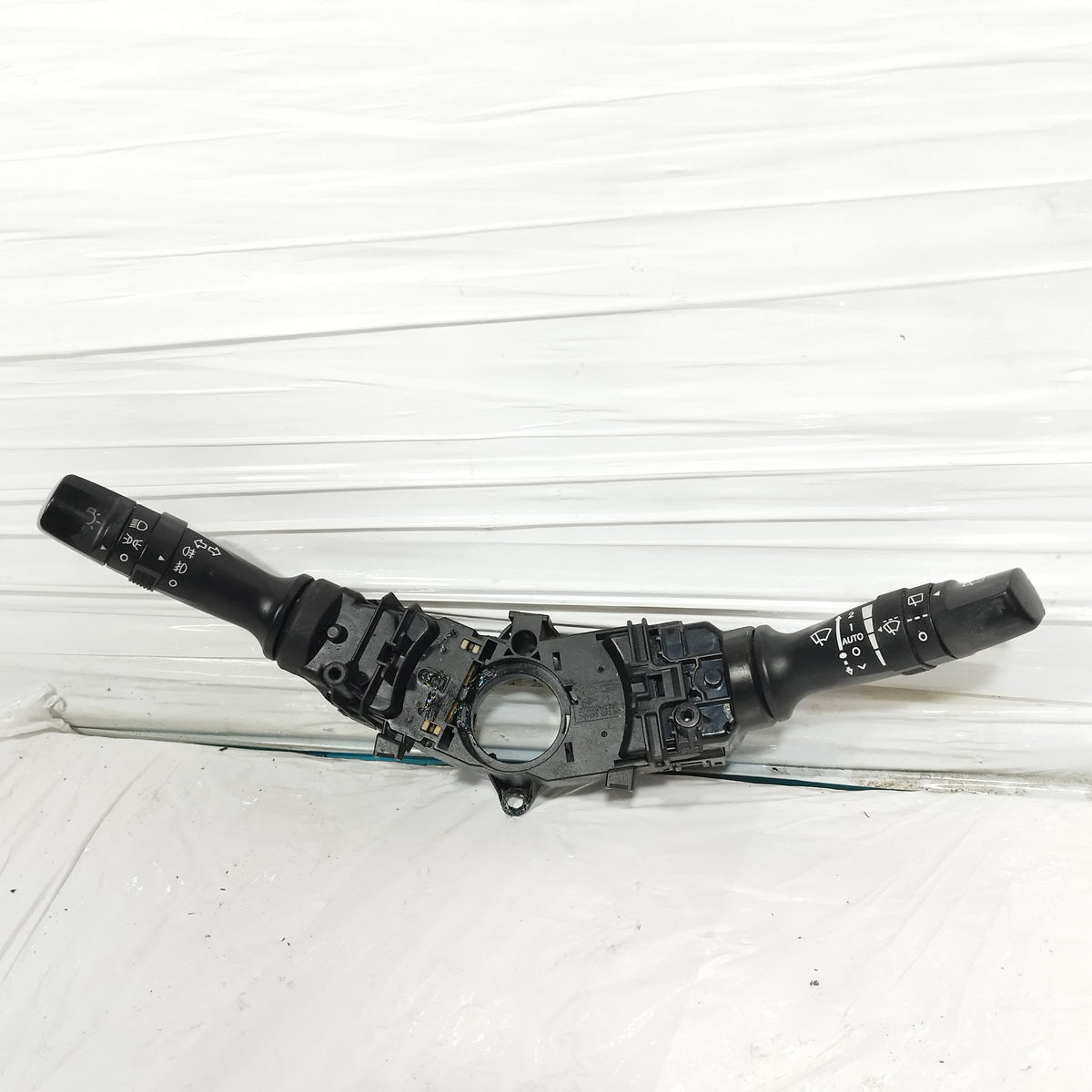 Devioluci Kia Sportage III (SL) 2010-2015 cod: 93410-1M530 ecoAC17345