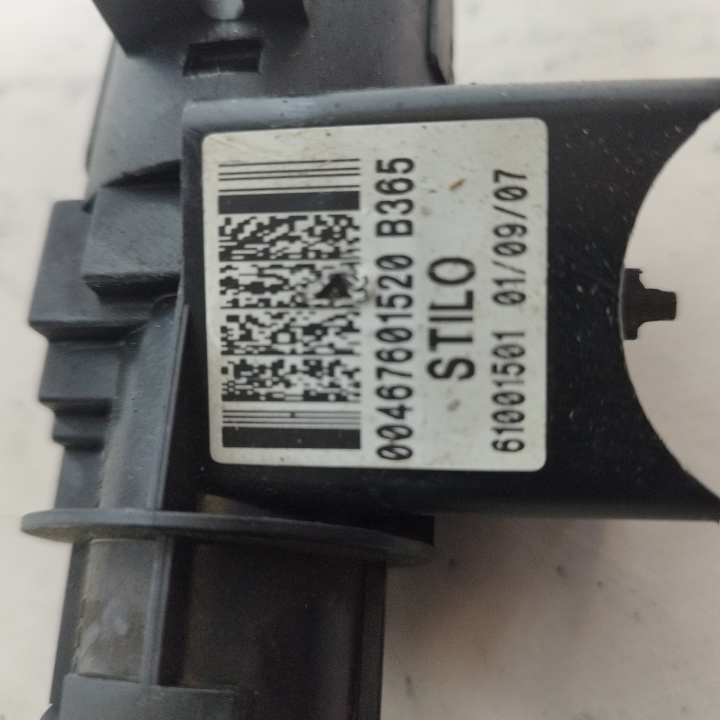 Ignition switch Fiat Stilo 1.4 B 2007 code: 00467601520 ecoAC9106