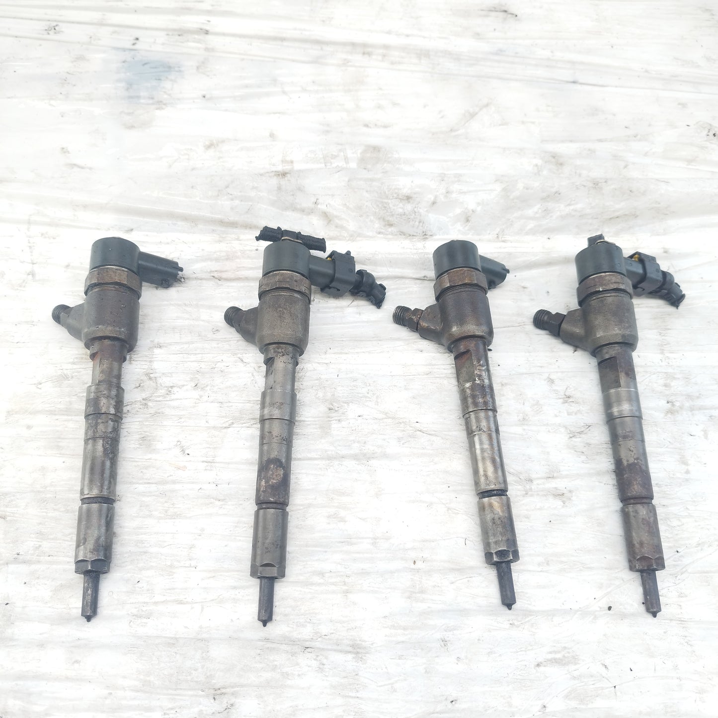 Iniettori Fiat Punto 1.3 MTJ 70CV 2003-2010 BOSCH cod: 0445110083 ecoAC16026