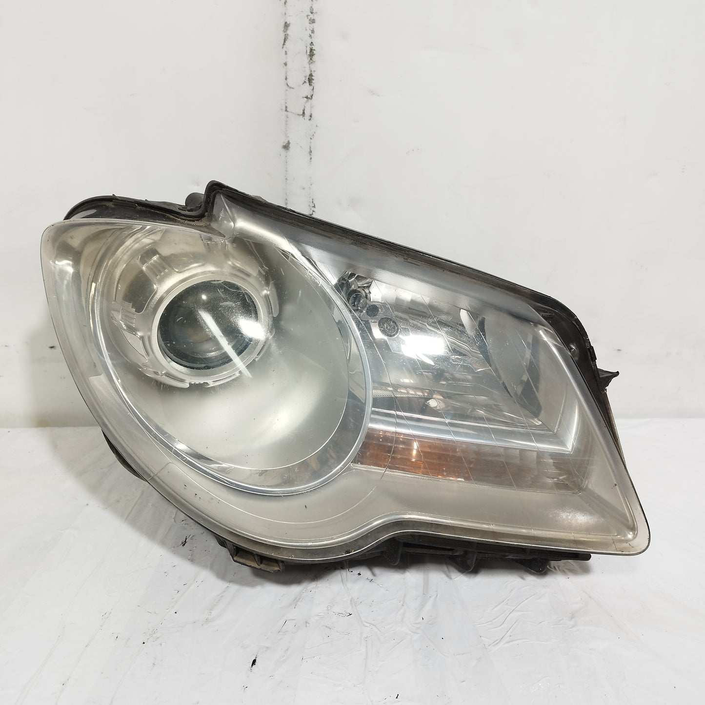Fanale anteriore dx Volkswagen Touran 2008 cod: 0301233202 ecoAC15068