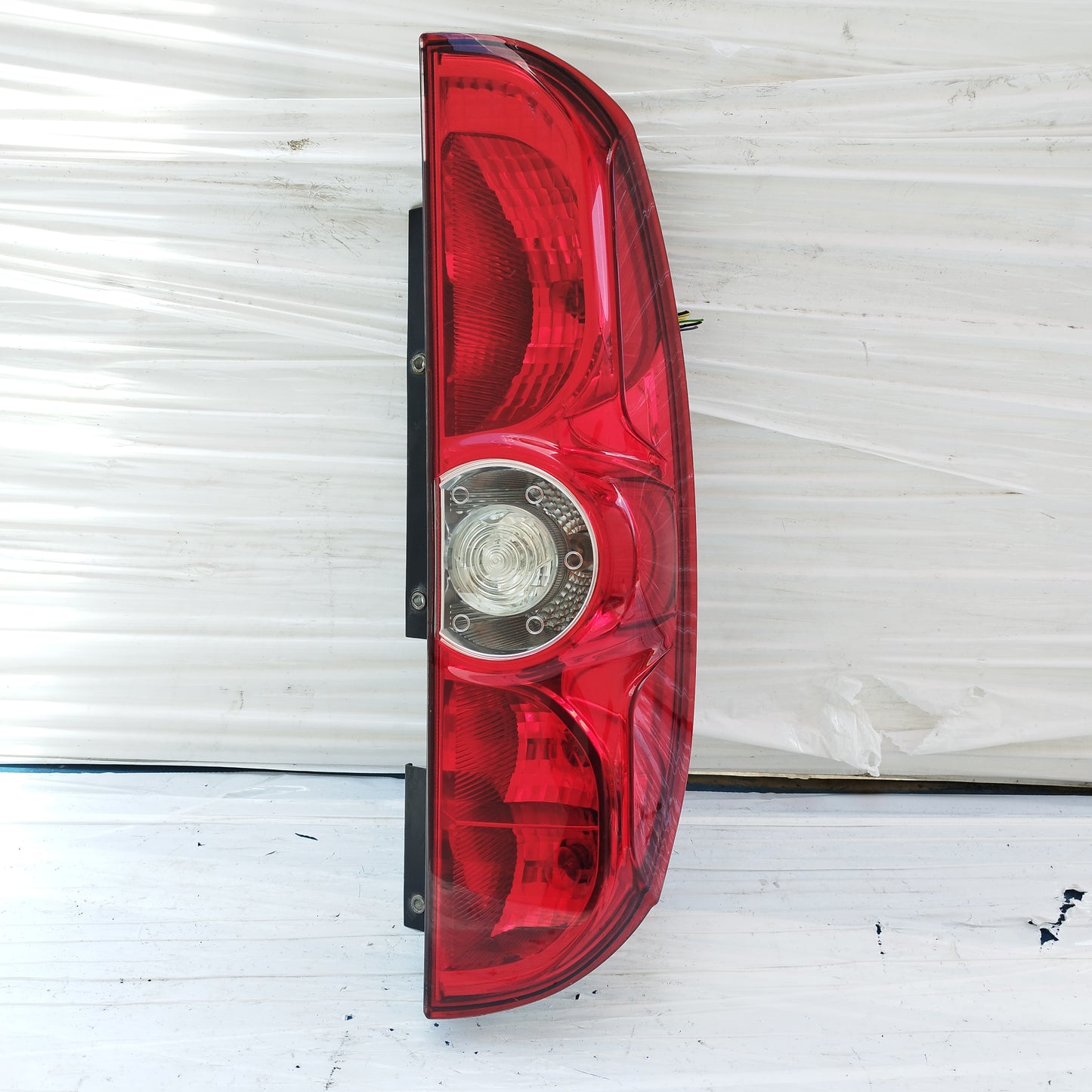 Fanale posteriore dx Fiat Doblo 2015 cod: 20570748 ecoDM242
