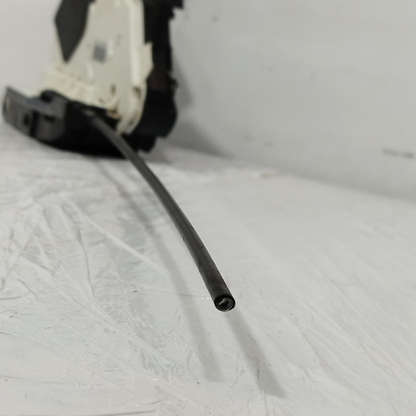 Rear lock right Volkswagen Polo 2016 7Pin Code: 6R4839016A ecoAC12262