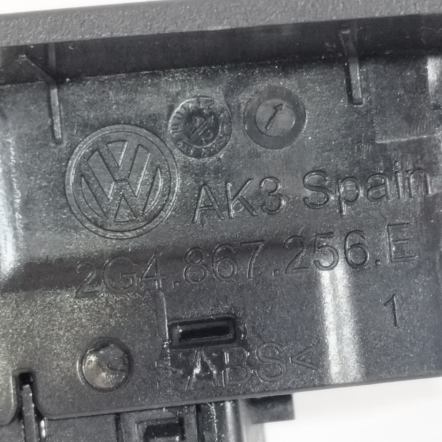 Pulsantiera alzacristalli posteriore dx Volkswagen Polo 2022 Cod: 2G4867256E ecoAC13986