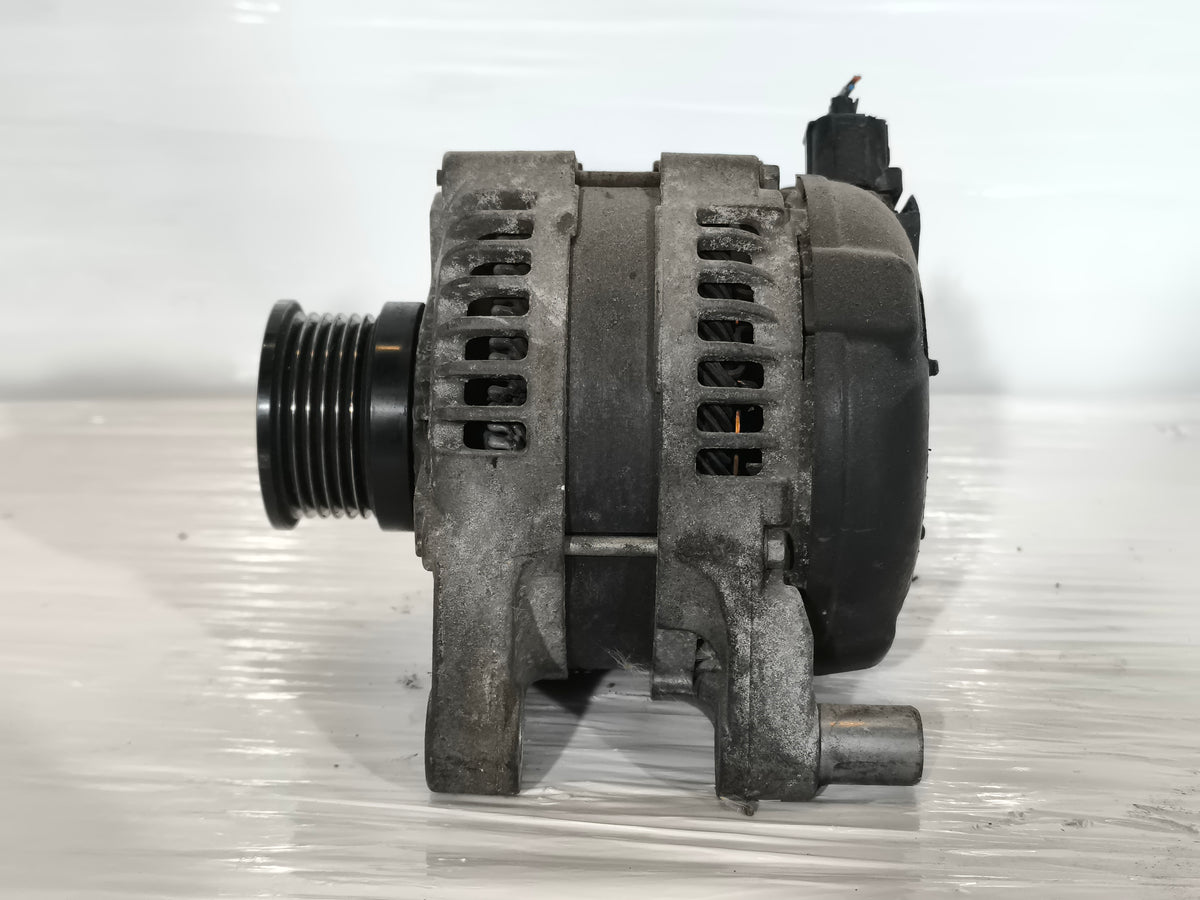 Alternatore Ford Kuga I 2.0 D 103KW 2004-2011 cod. 31285593 / 104210-5711 ecoAG9971