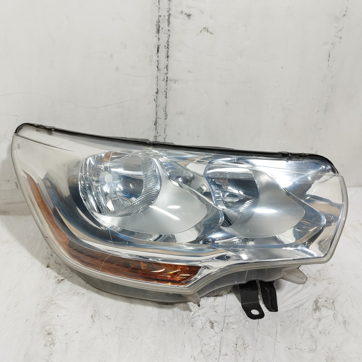 Fanale anteriore dx Citroen C4 II (B7) 2010-2014 cod: 46420711 ecoAC16576