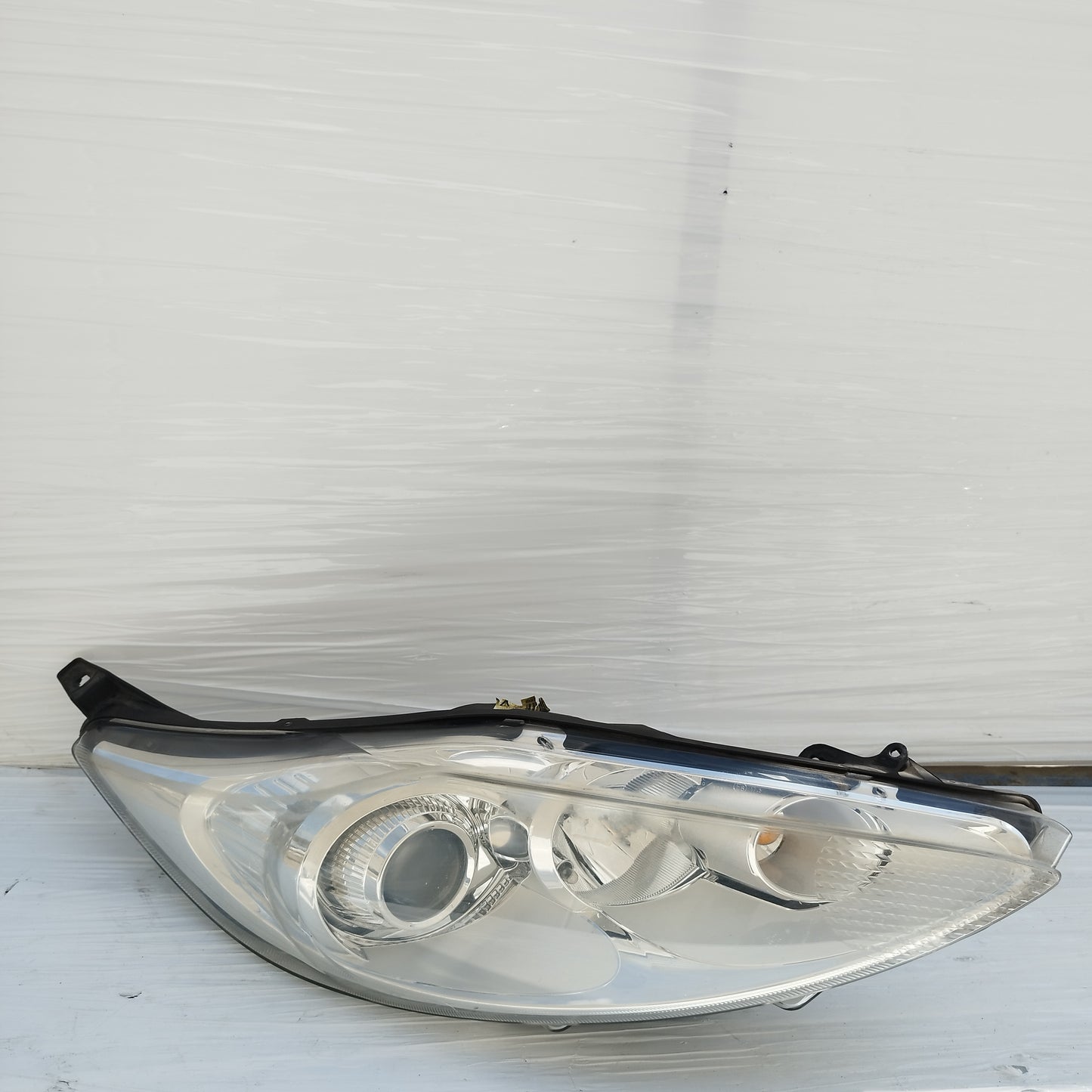 Fanale anteriore dx Ford Fiesta 2010 cod: 8A61-13W029-CG ecoDM067