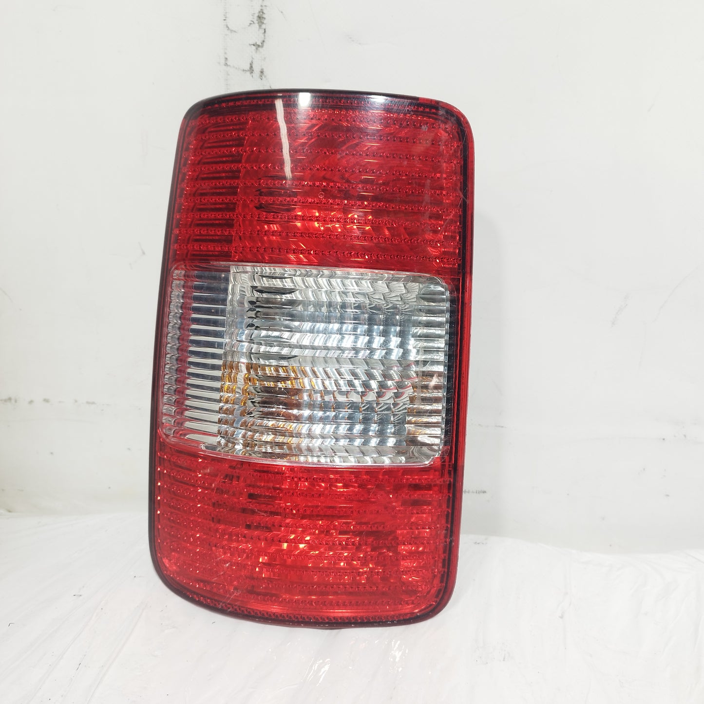 Fanale posteriore sx Volkswagen Caddy 2005 ecoAC14769