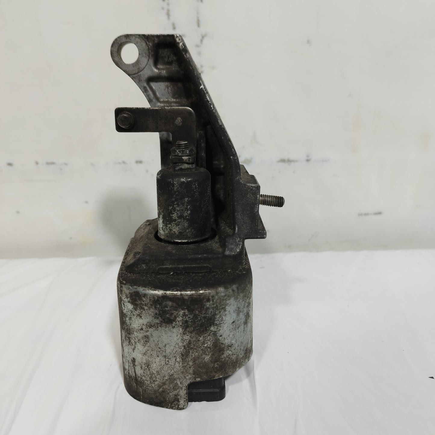 Motorino attuatore turbina Bmw serie 3 E90 2.0 D 2006 cod: K006T50171 ecoAC14935