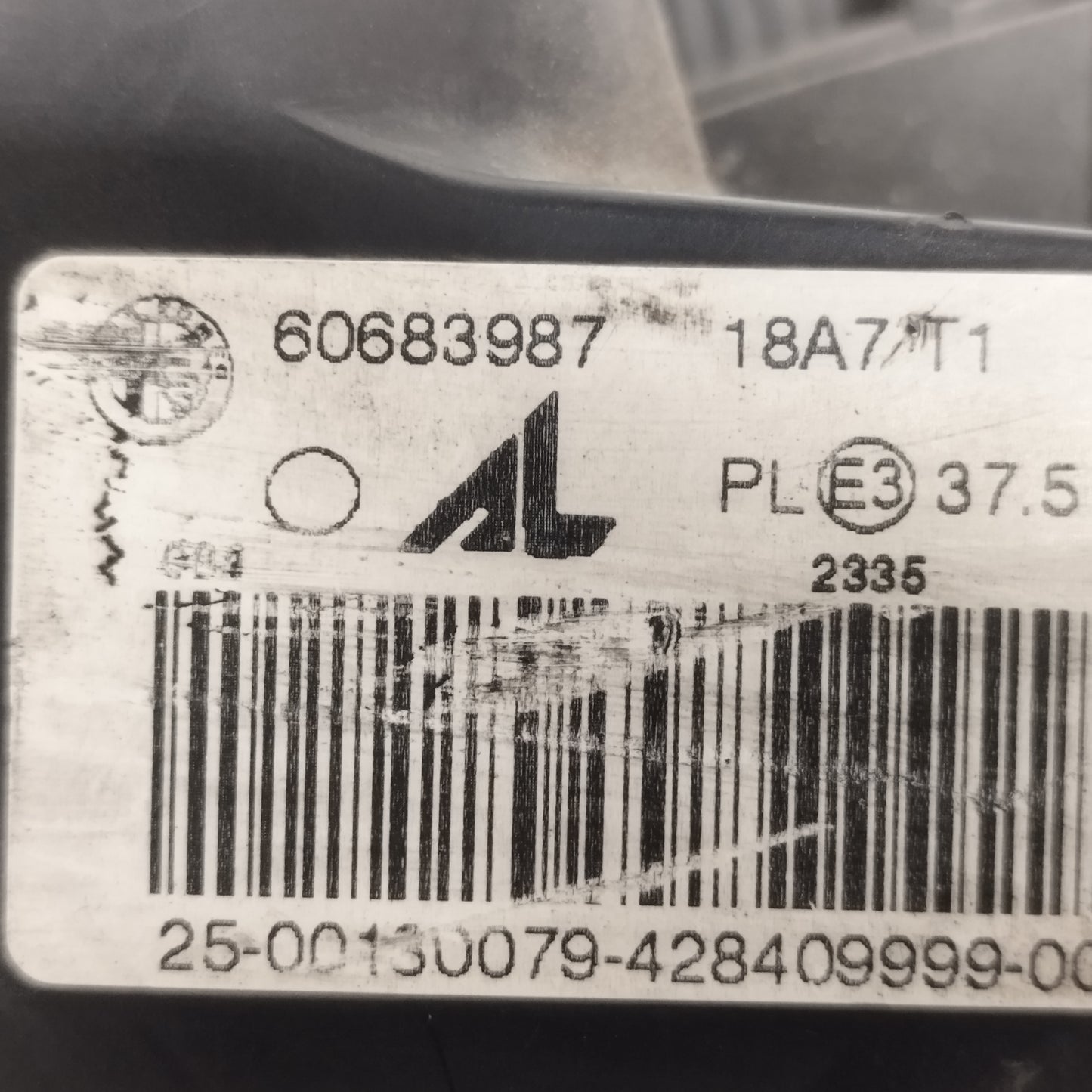 Fanale anteriore dx Alfa Romeo 159 2010 Xenon cod: 60683987 ecoAC14999