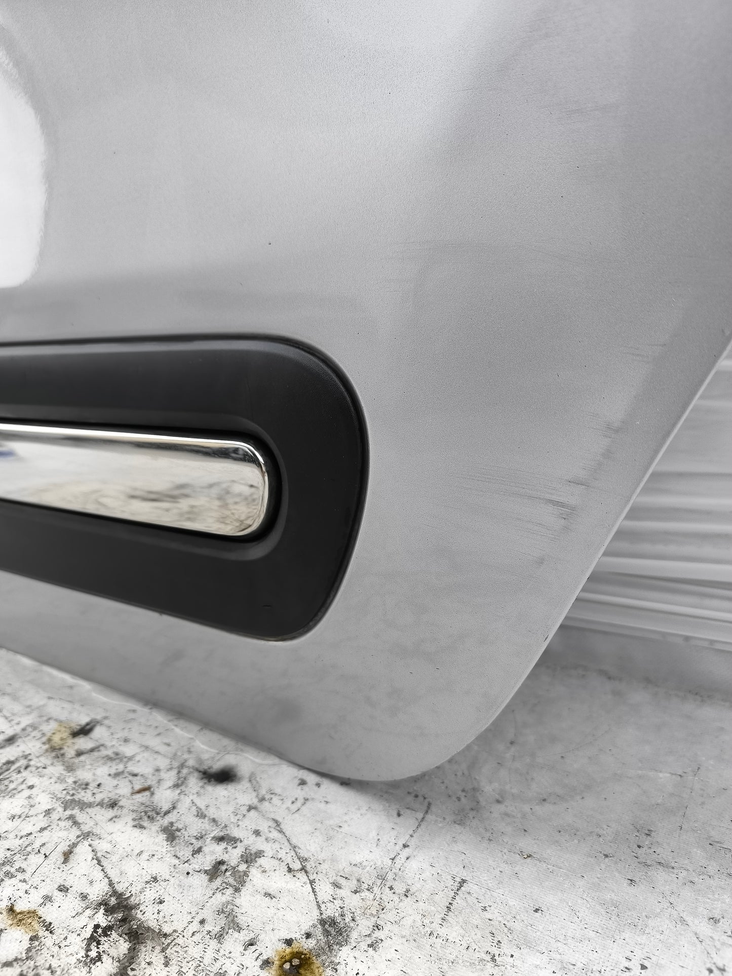 Sportello posteriore grigio argento sx Fiat 500L 2013-2022 ecoAG8441