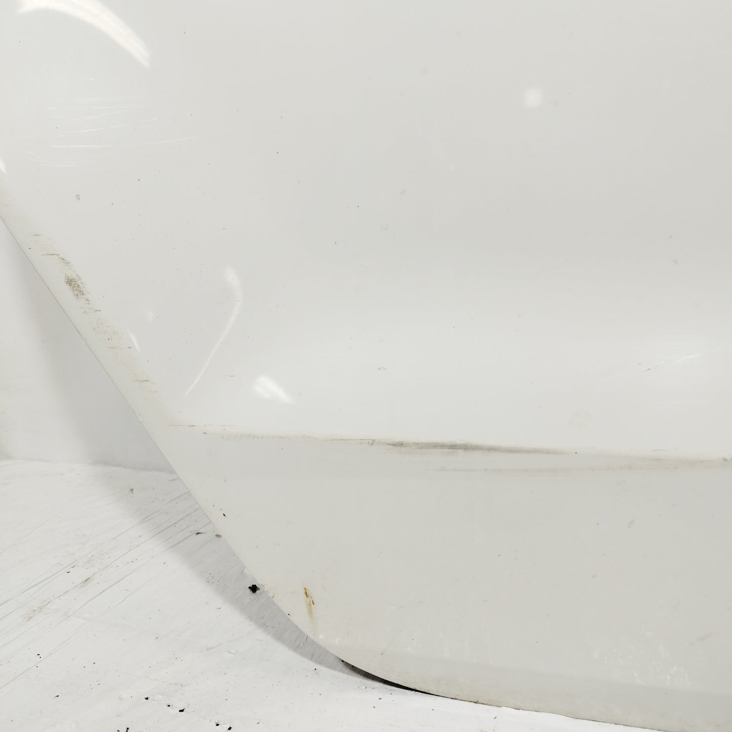 Complete rear right door White Volkswagen Polo 2013 ecoAC12177