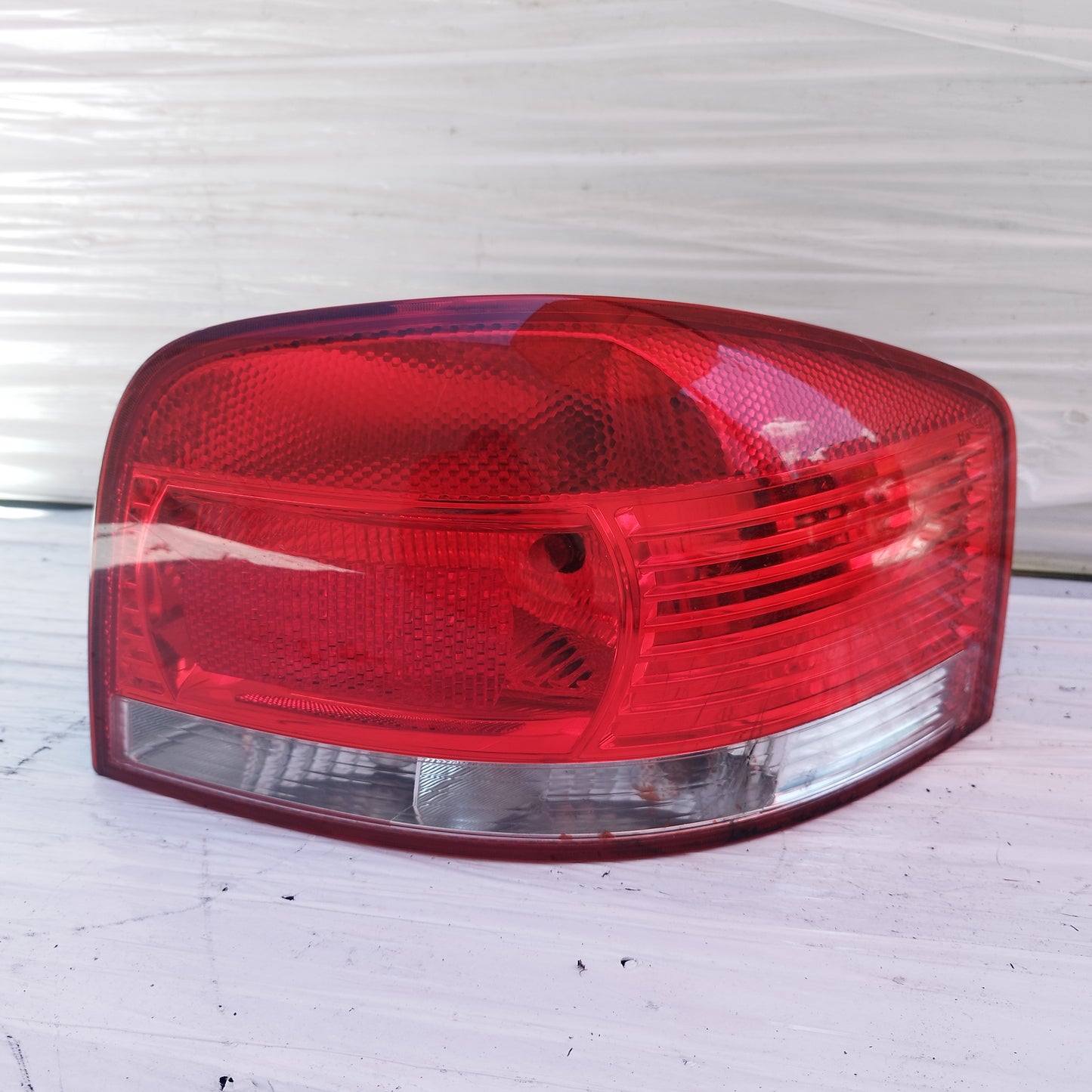 Fanale posteriore dx Audi A3 8P 3 porte 2013-2008 cod: 8P0945096028S ecoDM235