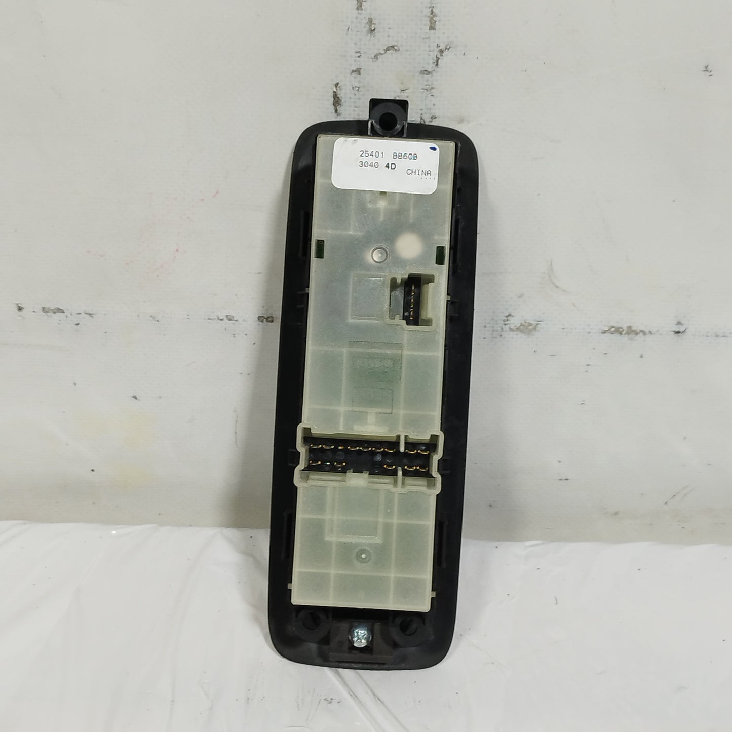 Pulsantiera anteriore sx Nissan Qashqai 2008 Cod: 25401BB60B ecoAC14936