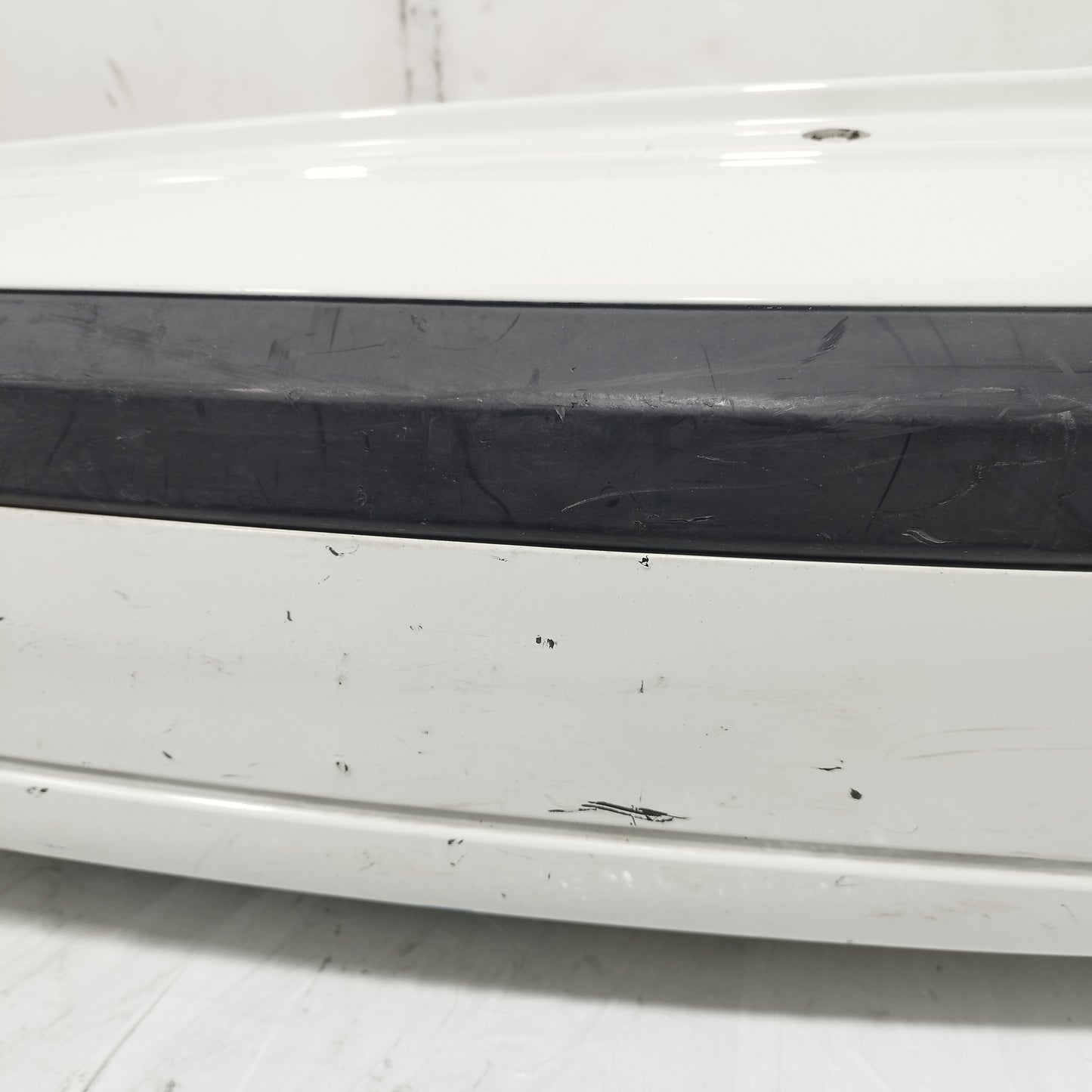 Paraurti posteriore bianco Fiat Idea 2006-2012 ecoAC15489