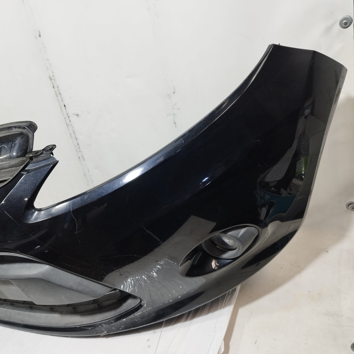 Paraurti anteriore nero Ford Fiesta (mk6) 2008-2015 ecoAC15386