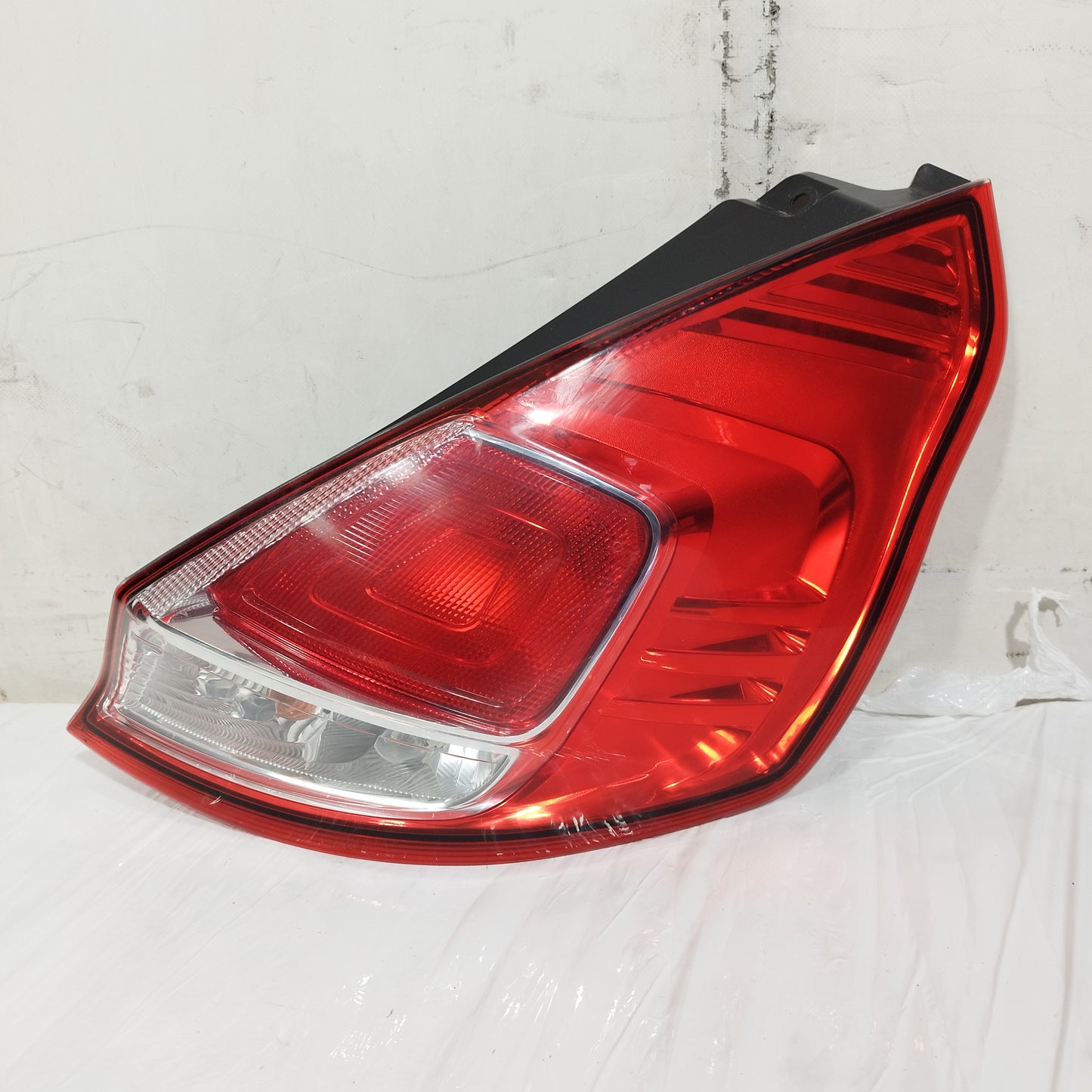 Fanale posteriore dx Ford Fiesta (MK7) VI 2013-2017 Restyling cod: C1BB-13404-A ecoAC16547