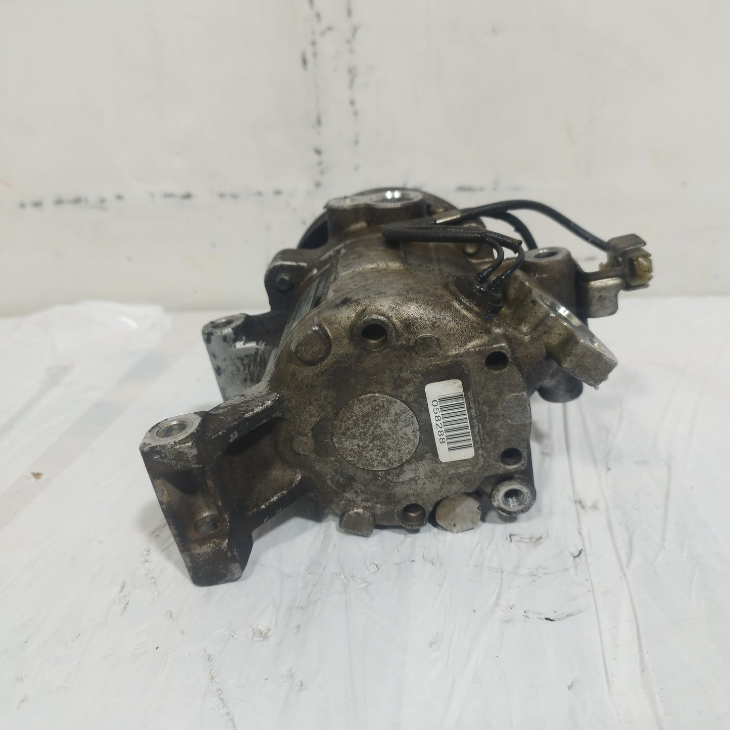 Compressore a / c Daihatsu Terios 1.5 B 2006-2017 ecoAC15377