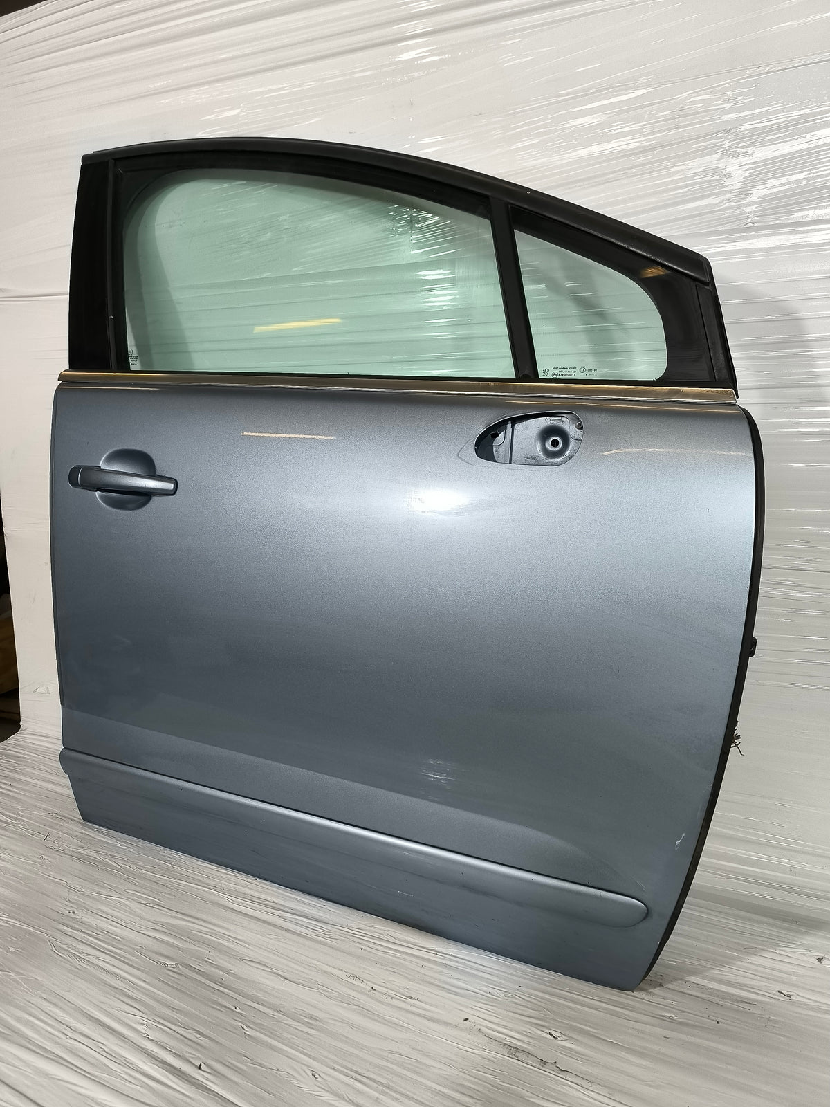 Sportello anteriore dx celeste Peugeot 5008 anno 2009-2016 ecoAG9804