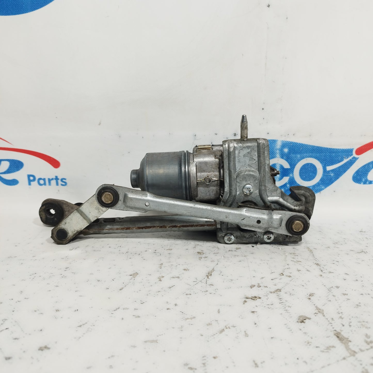 Front windshield wiper motor Golf 5 Plus 2005 code: 3397020719 ecoAC8748
