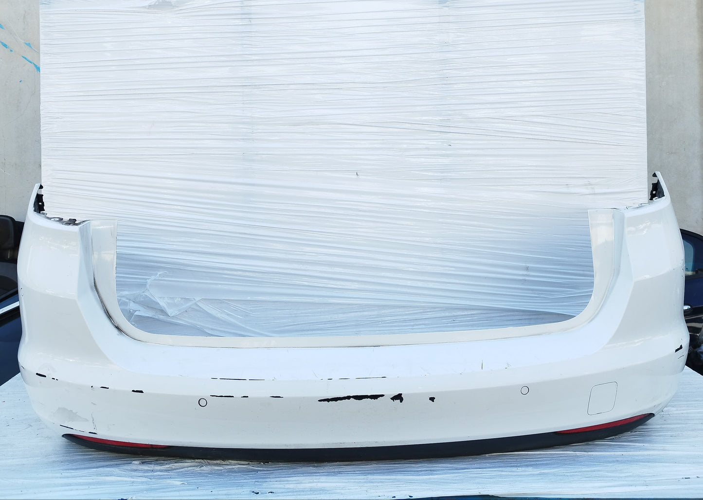 Paraurti posteriore bianco Opel Astra K 2015-2021 ecoDM151