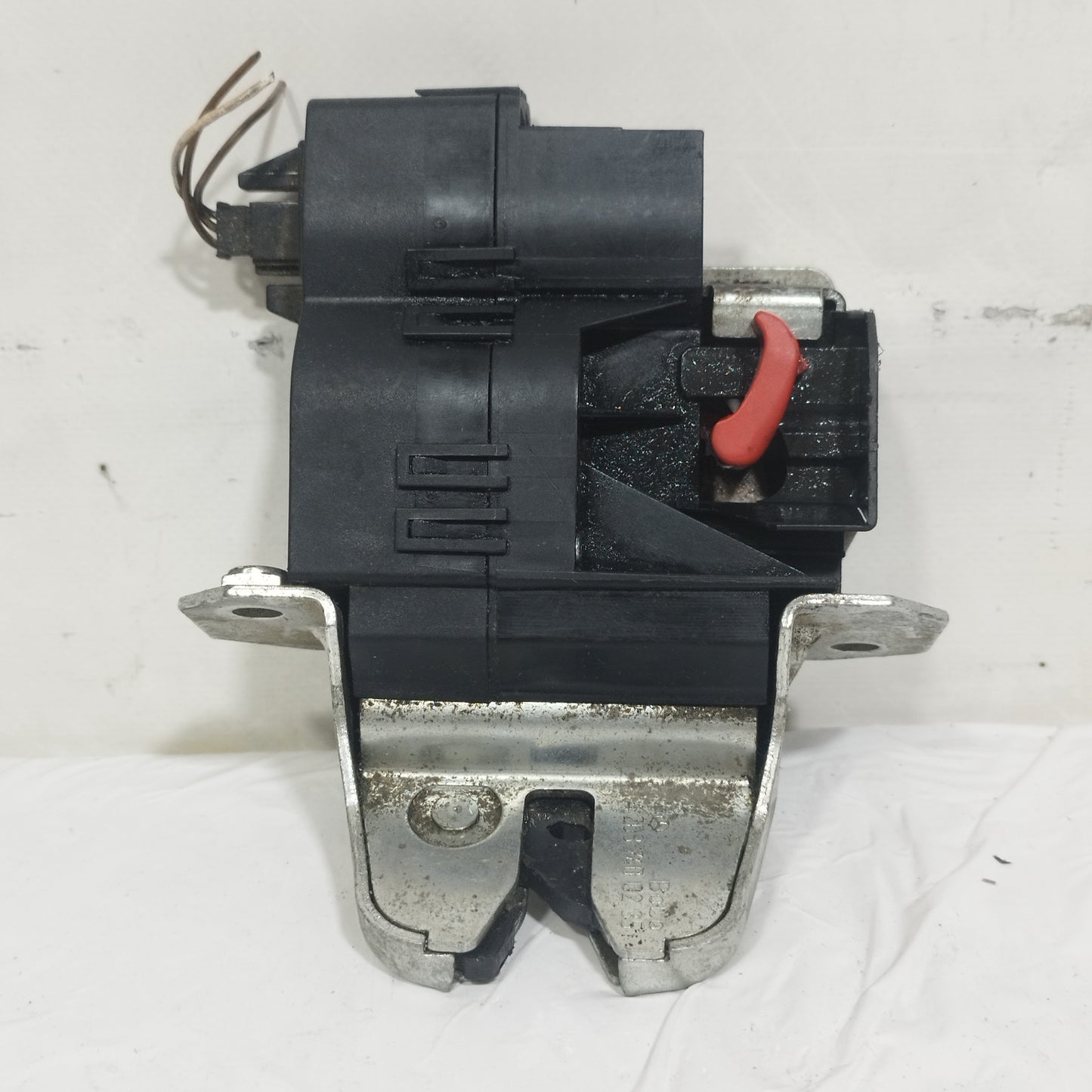 Serratura portellone Mercedes Classe C (w203) 2001-2007 cod: A2037400235 ecoAC16110