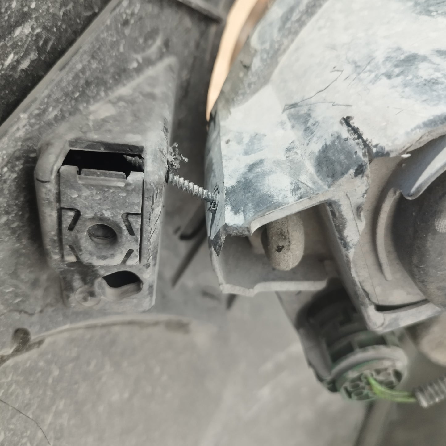 Paraurti anteriore grigio moda Fiat 500L 2013 ecoAC12685